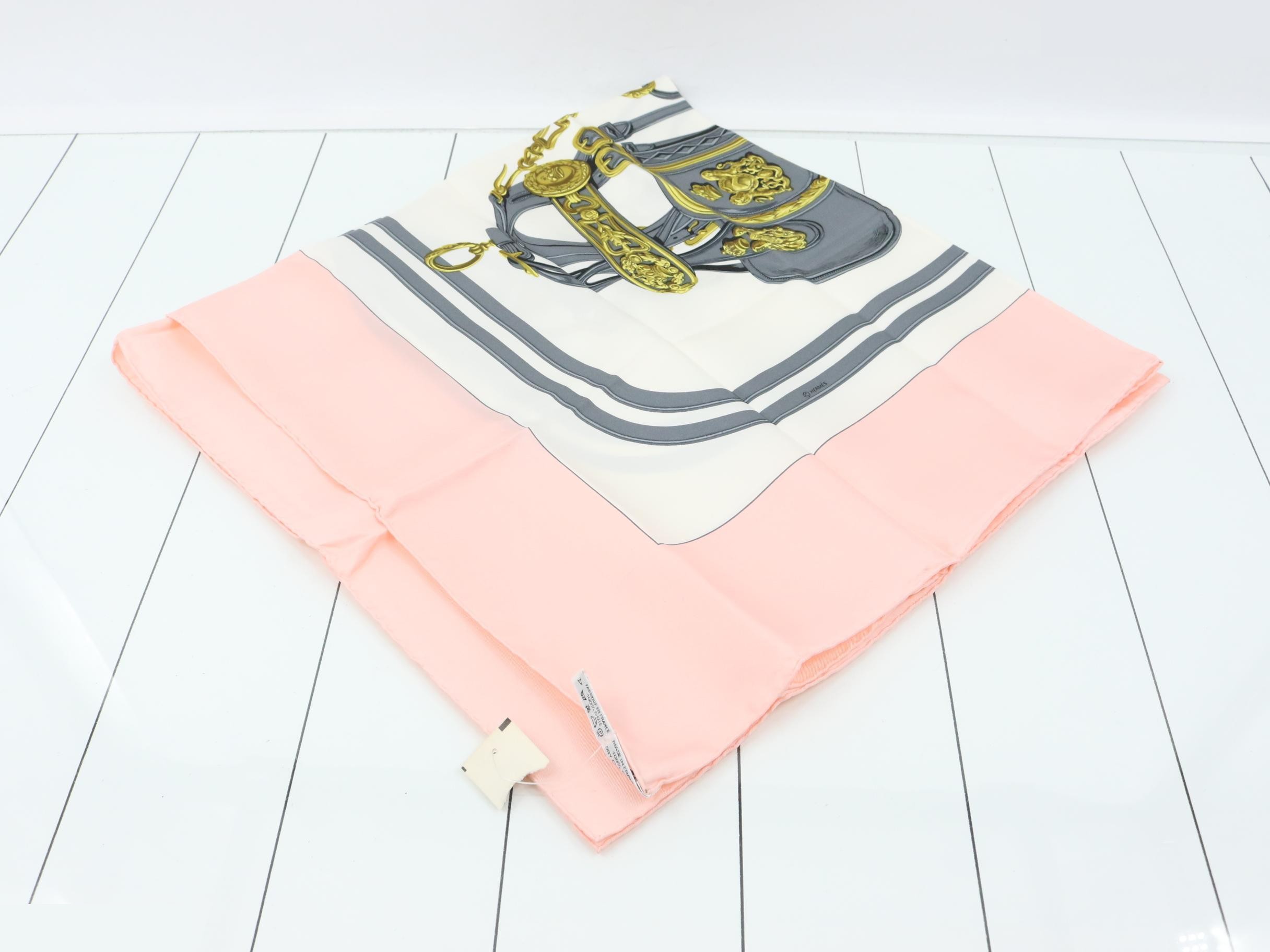 scarf — view 2