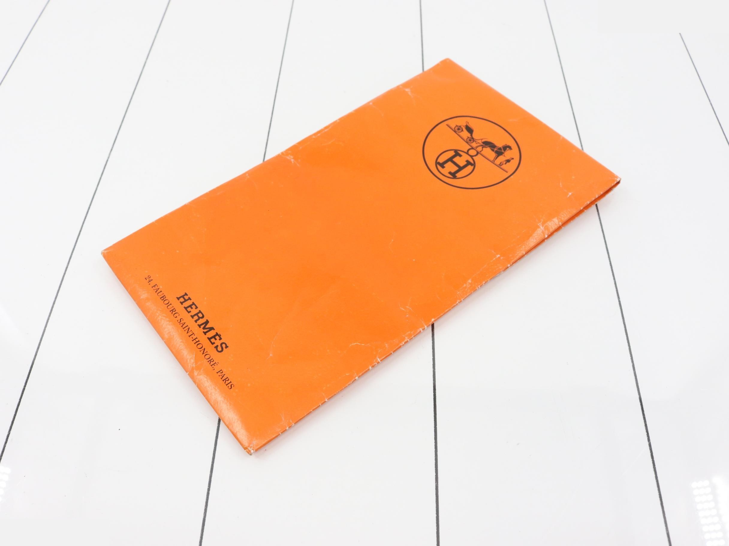 scarf — view 4