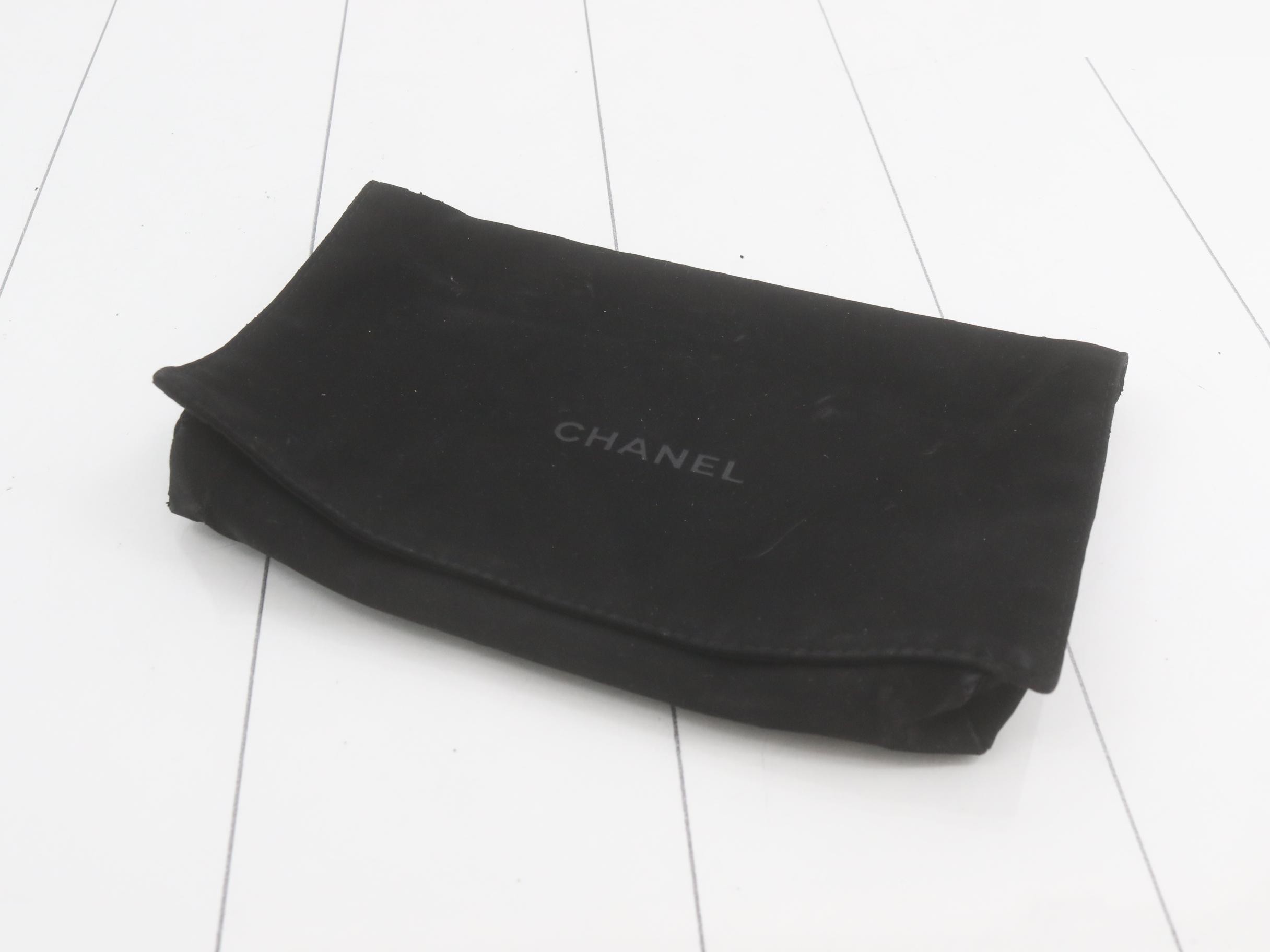 Perfume No. 5 Chain Shoulder Bag, shade #31 — view 7