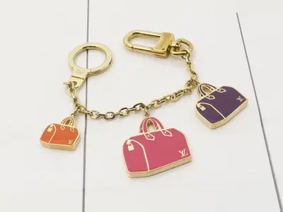 Chain Iconic Bag Charm LV Keychain Gold