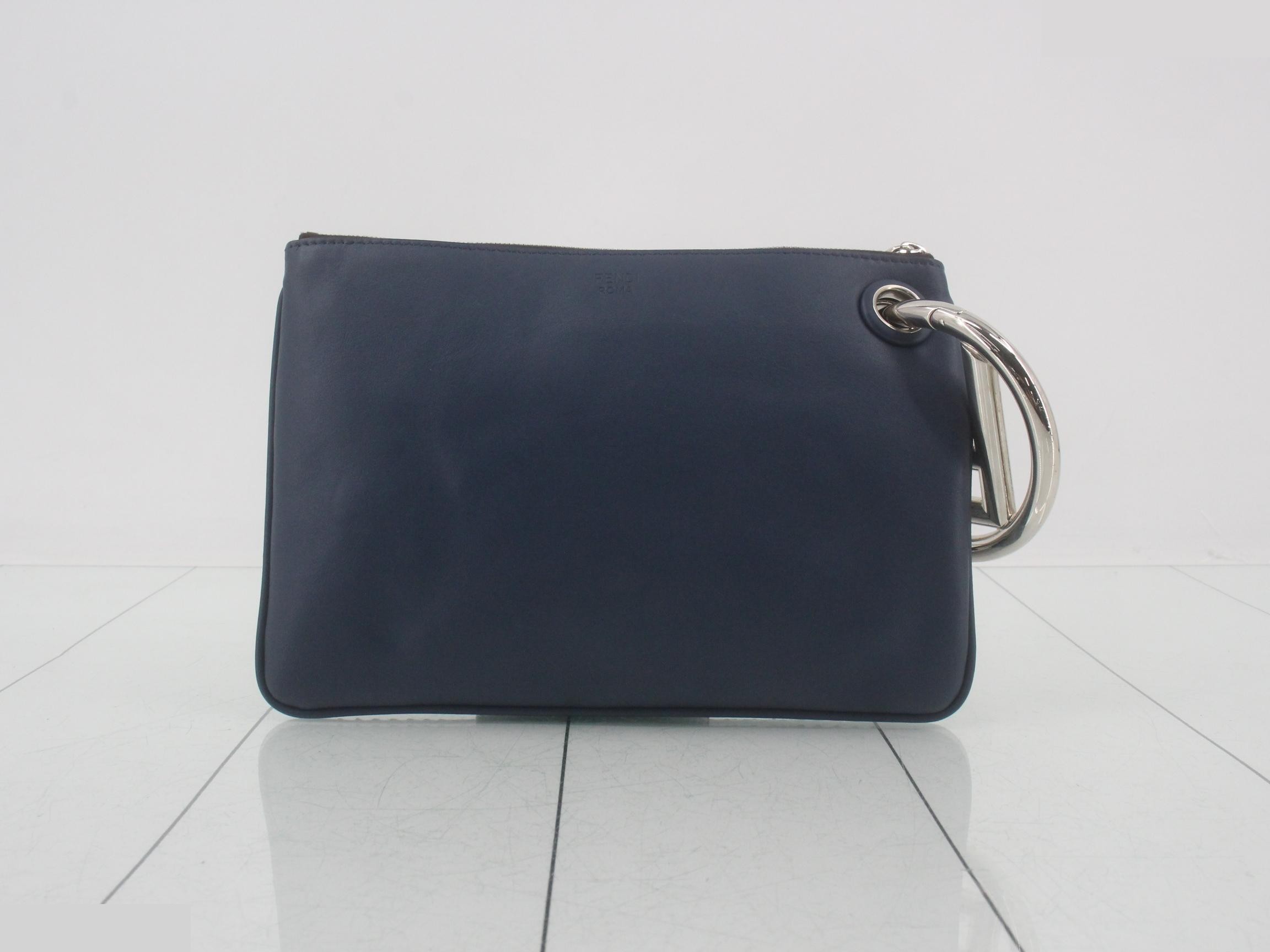 Triplet Clutch — view 2
