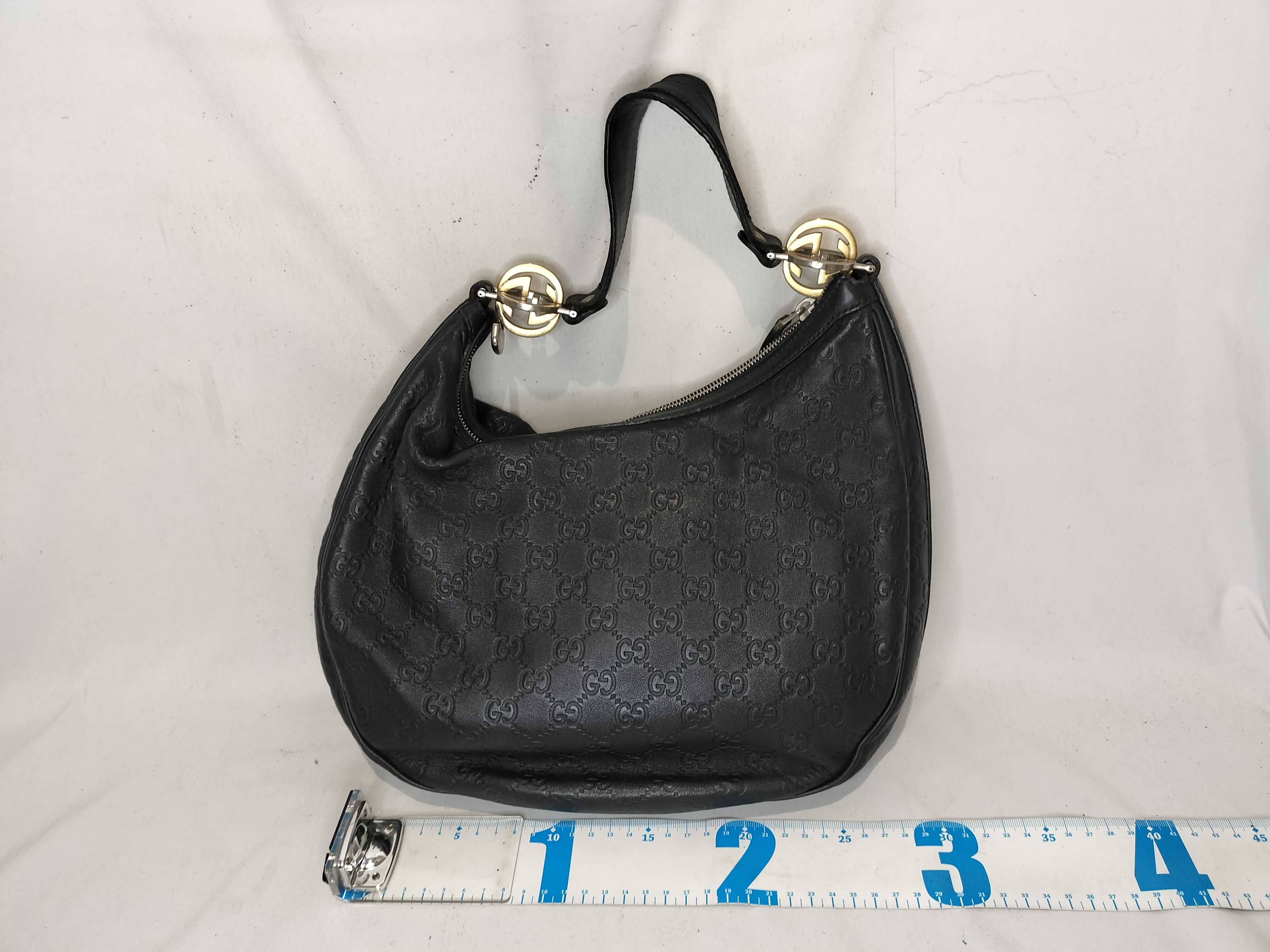 Black Leather Pea Shoulder Bag (Handbag) — view 2