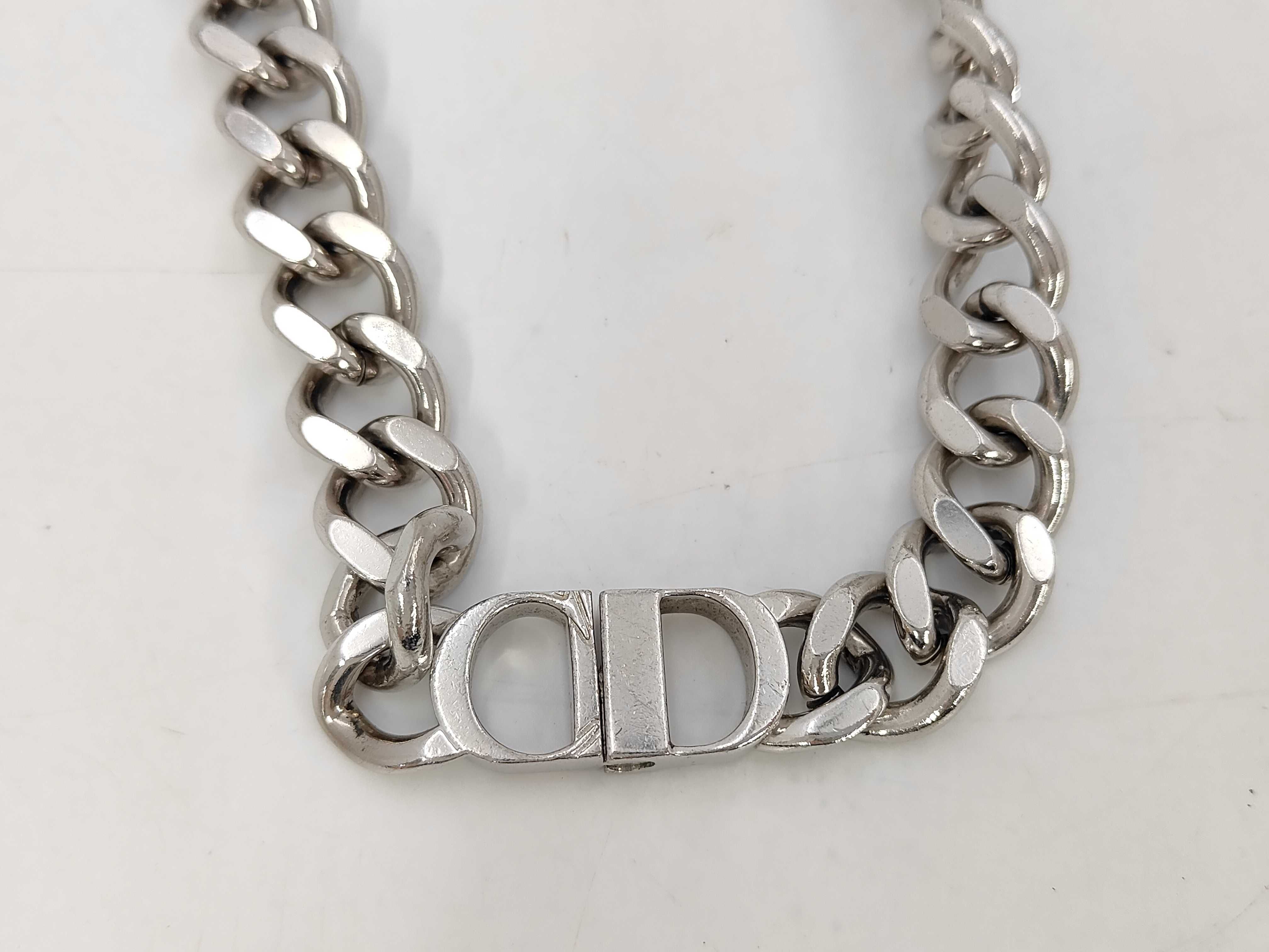 chain necklace