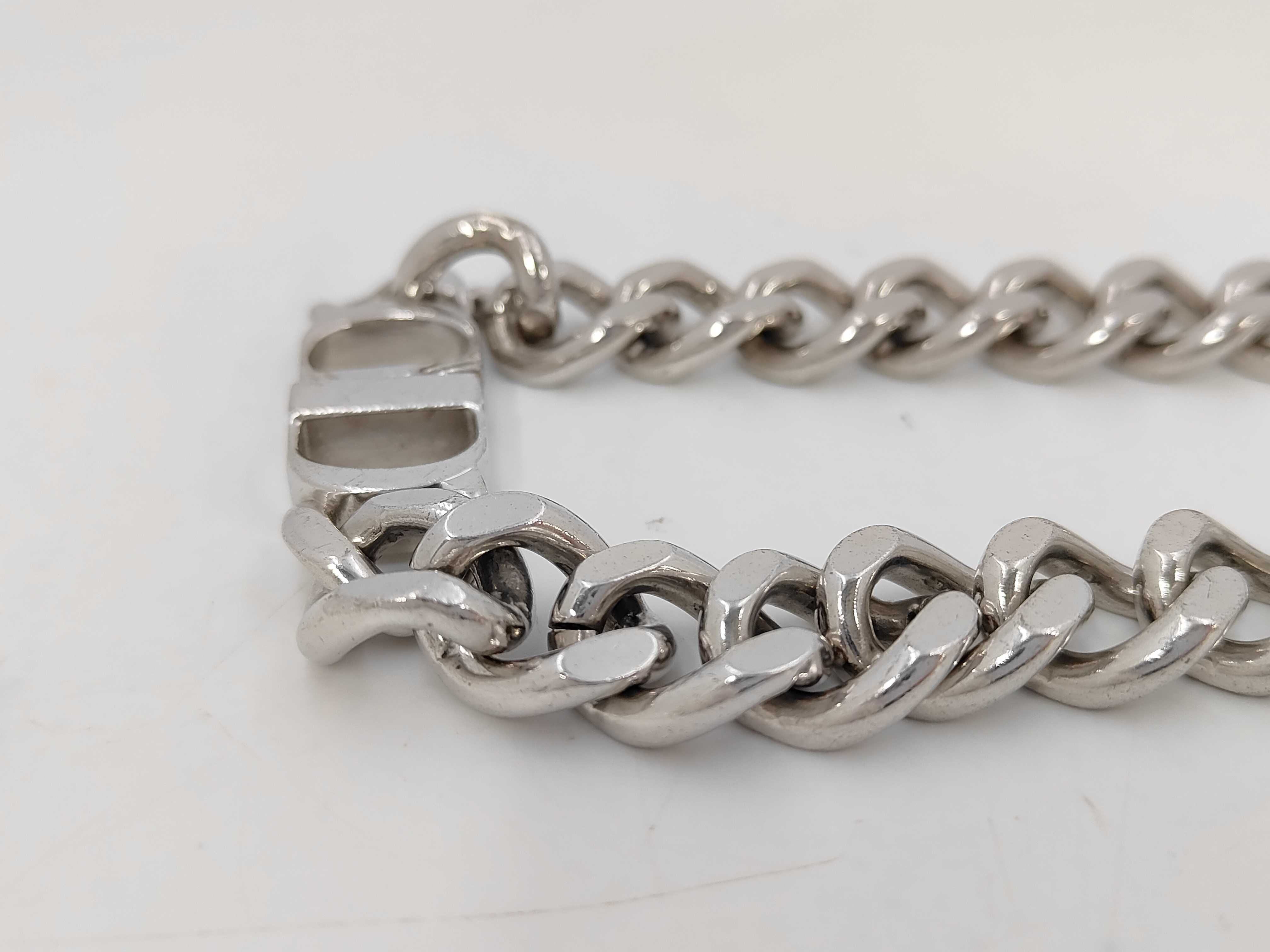 chain necklace — view 2