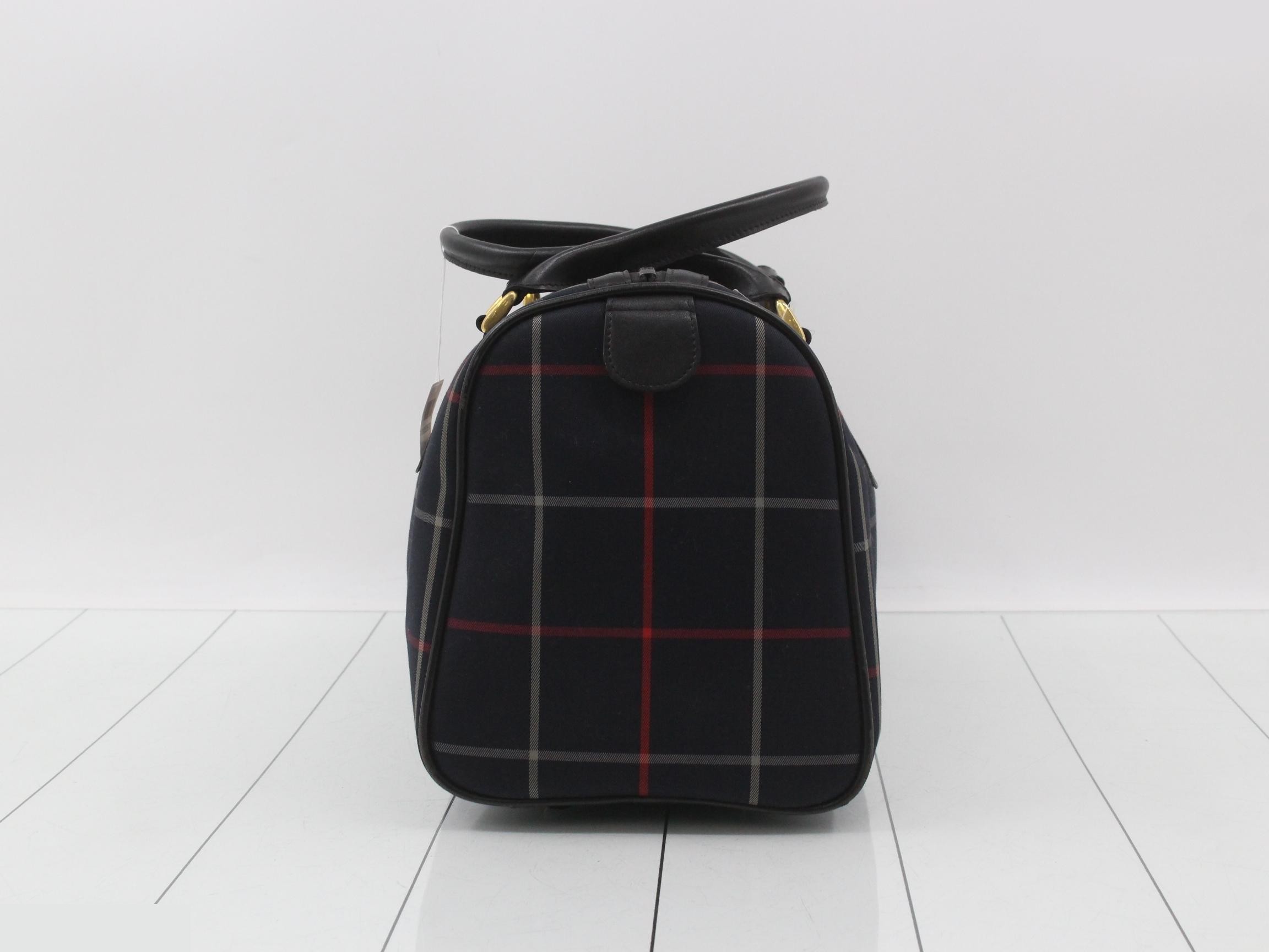 handbag — view 3
