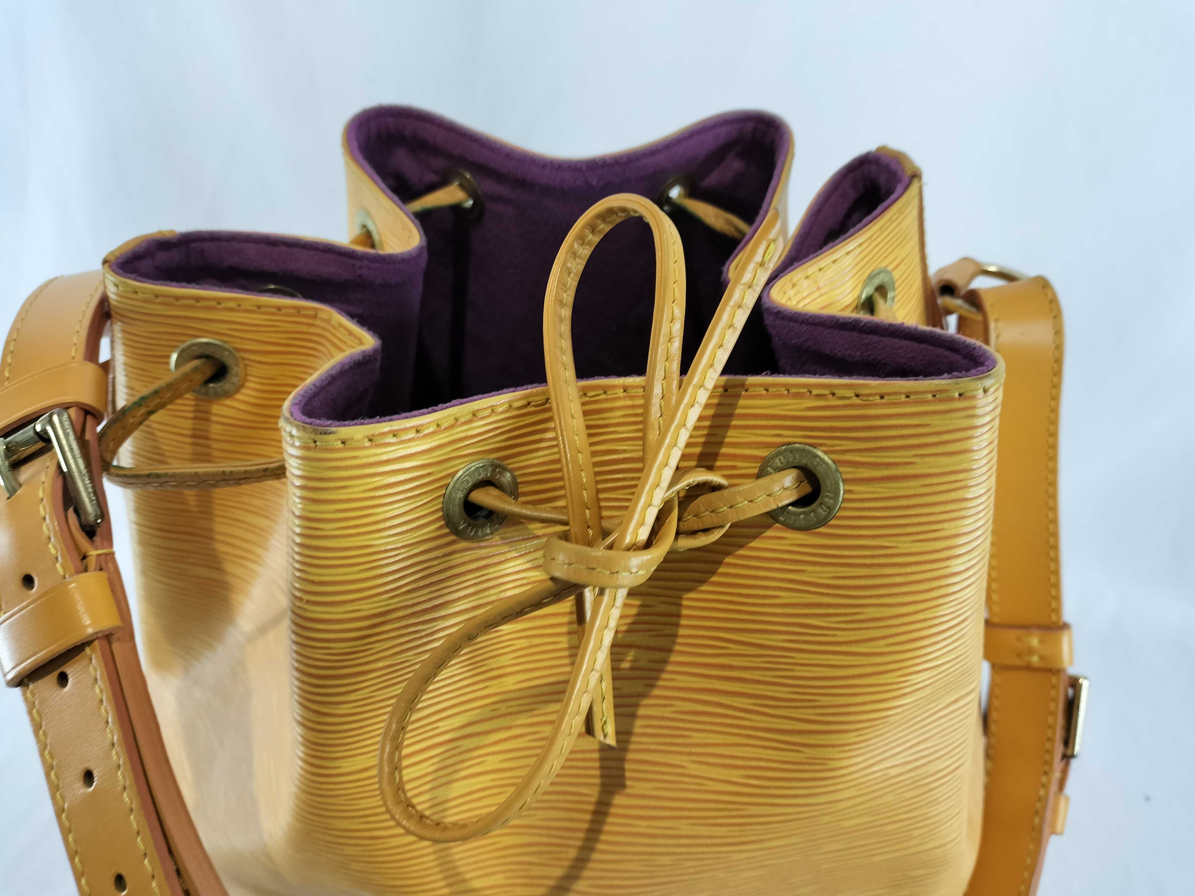 Epi Noe GM Shoulder Bag — view 9