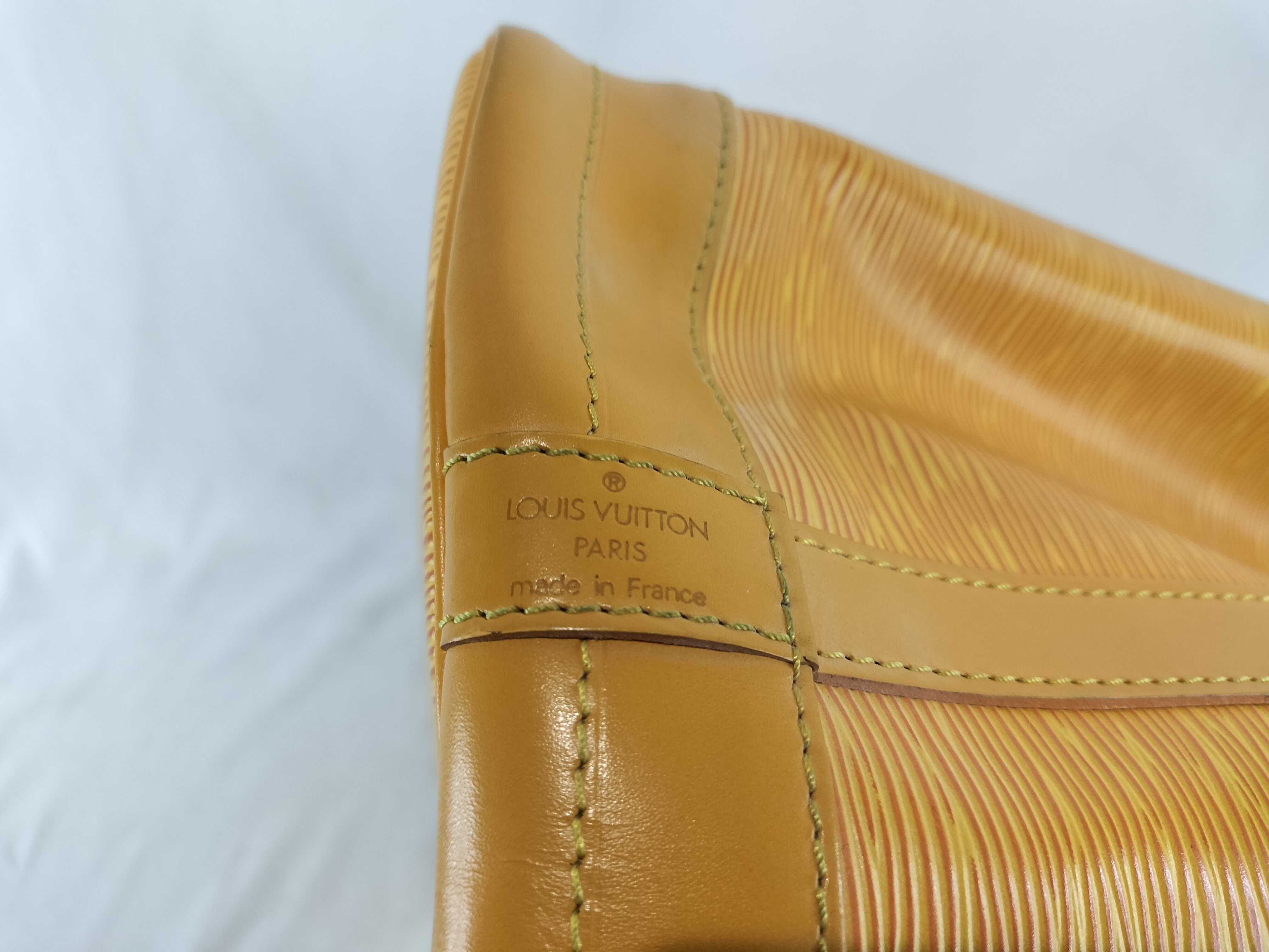 Epi Noe GM Shoulder Bag — view 10