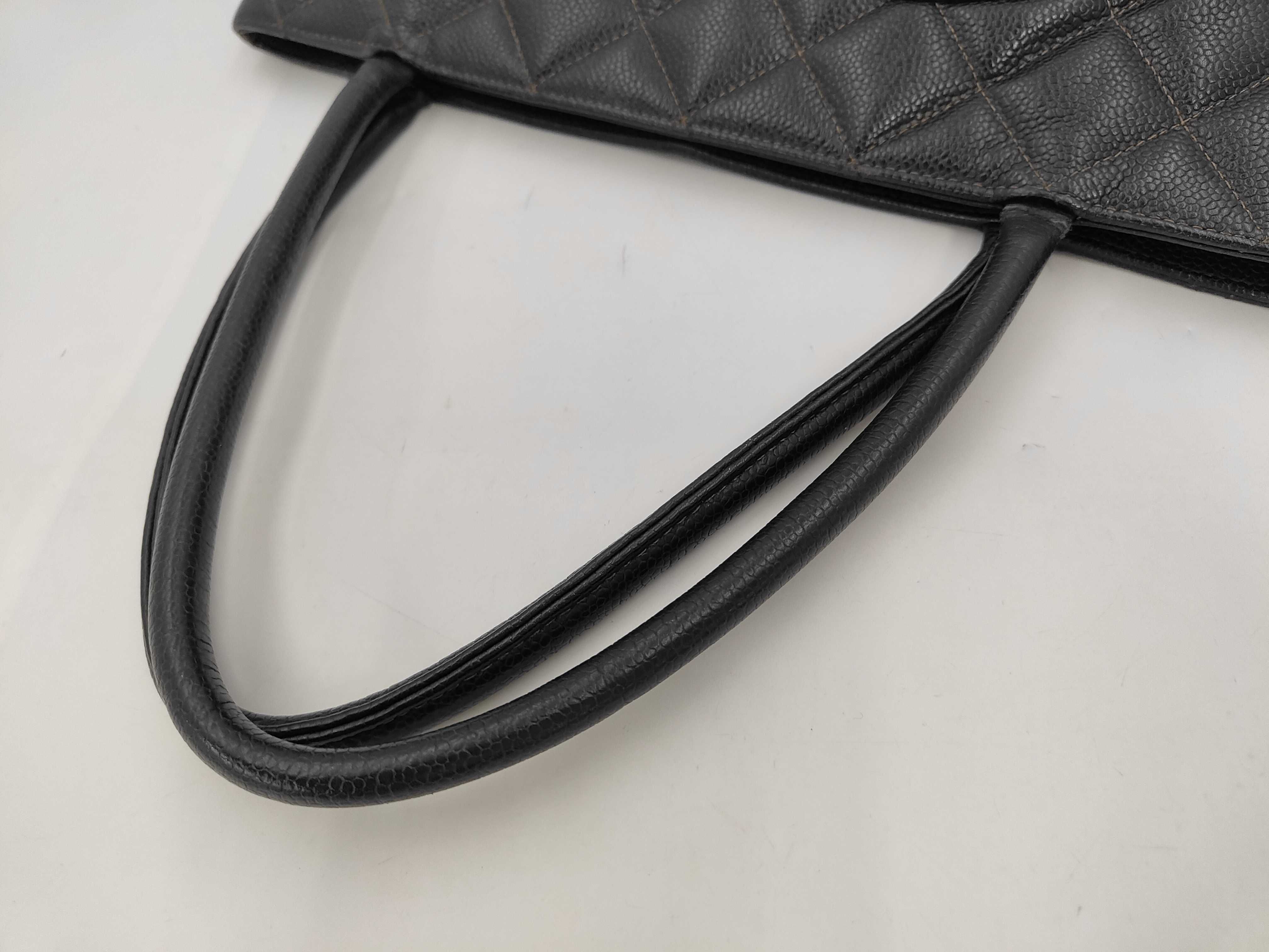 Caviar Skin Reissue Tote Bag — view 5