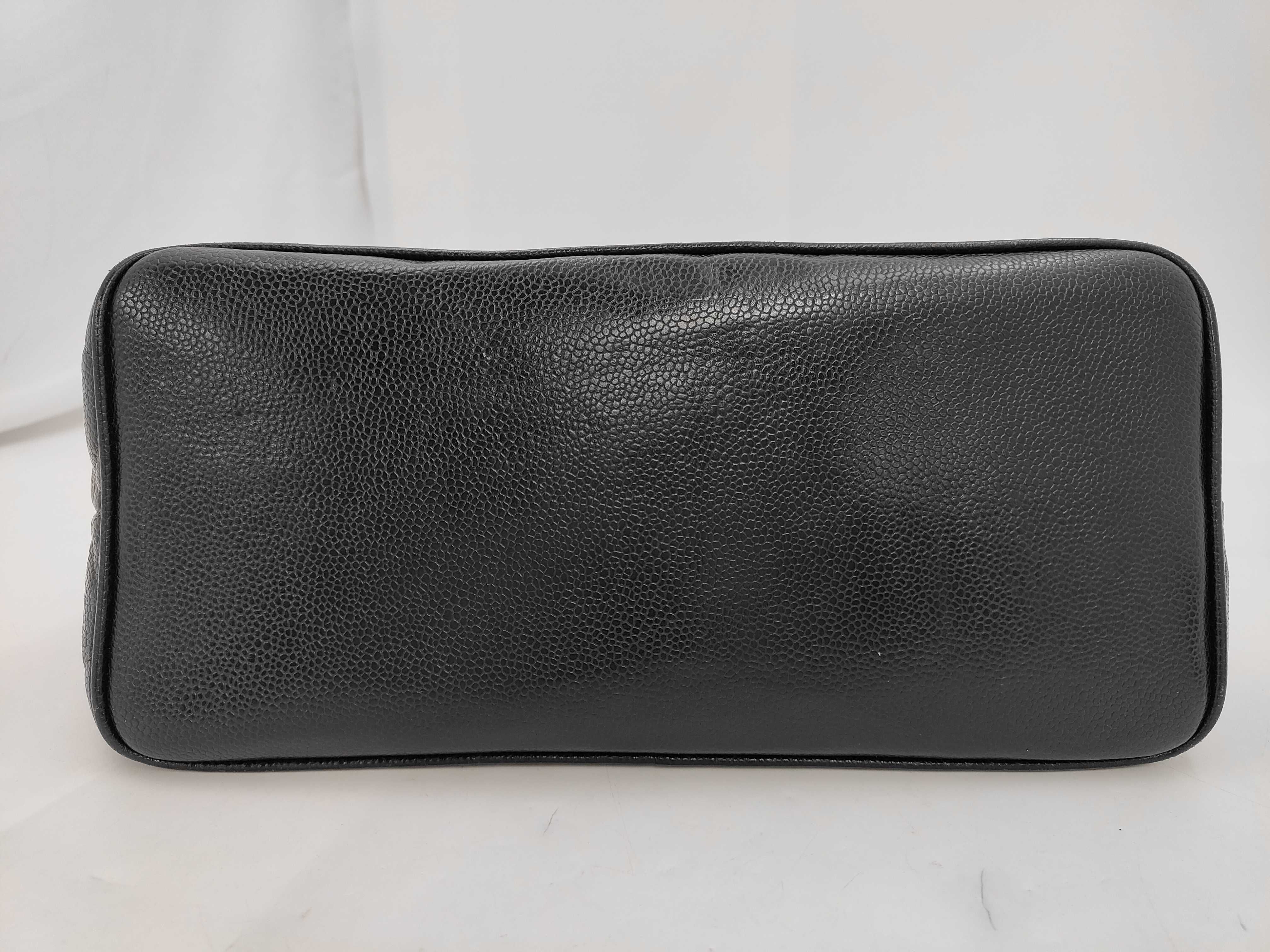 Caviar Skin Reissue Tote Bag — view 8