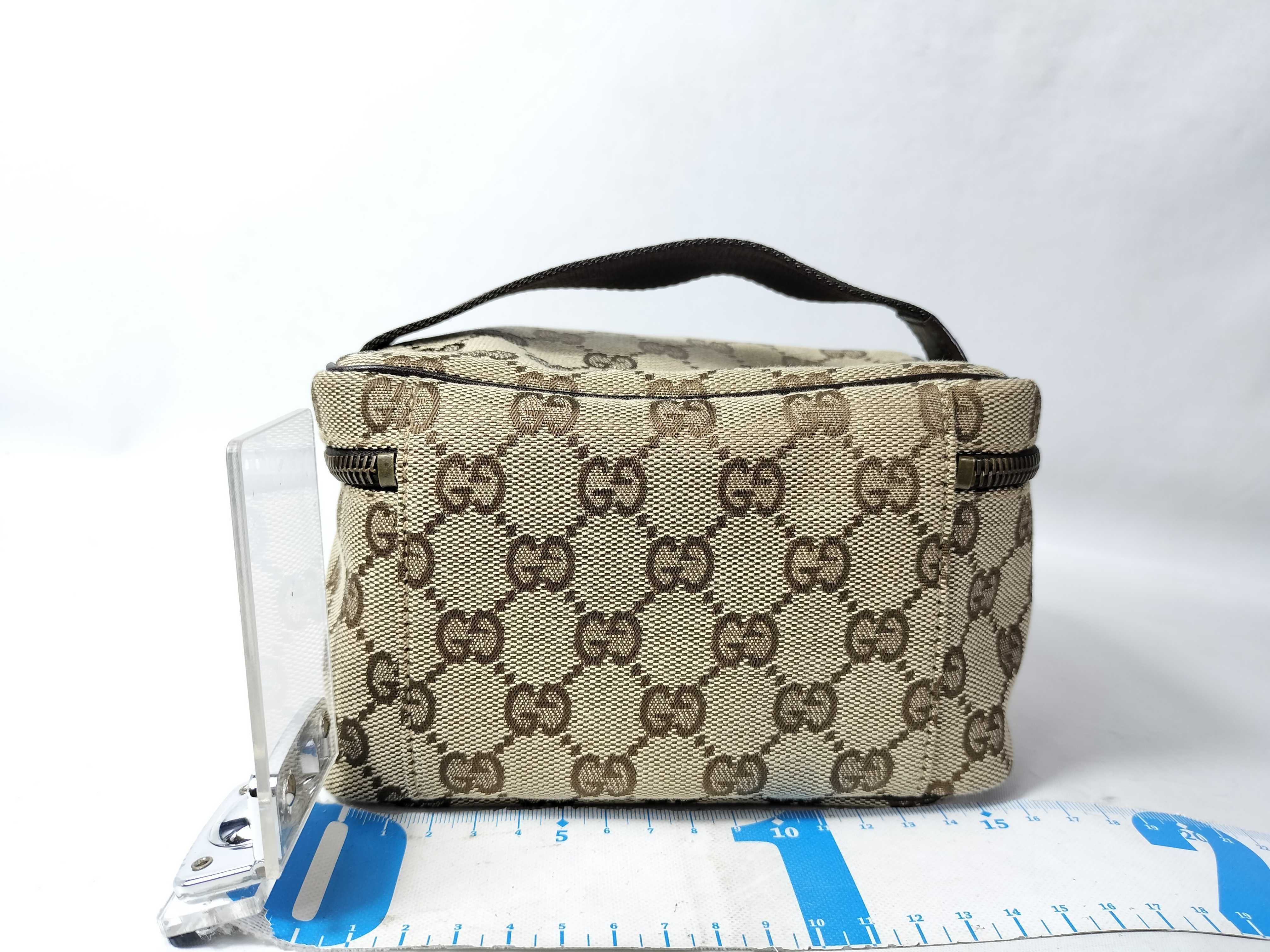 GG Canvas Vanity Bag 106646 — view 2