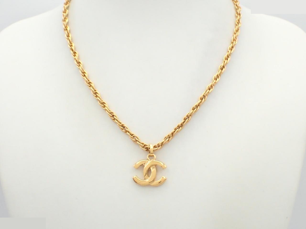Coco Mark Necklace, Chain approx. 39cm — view 3