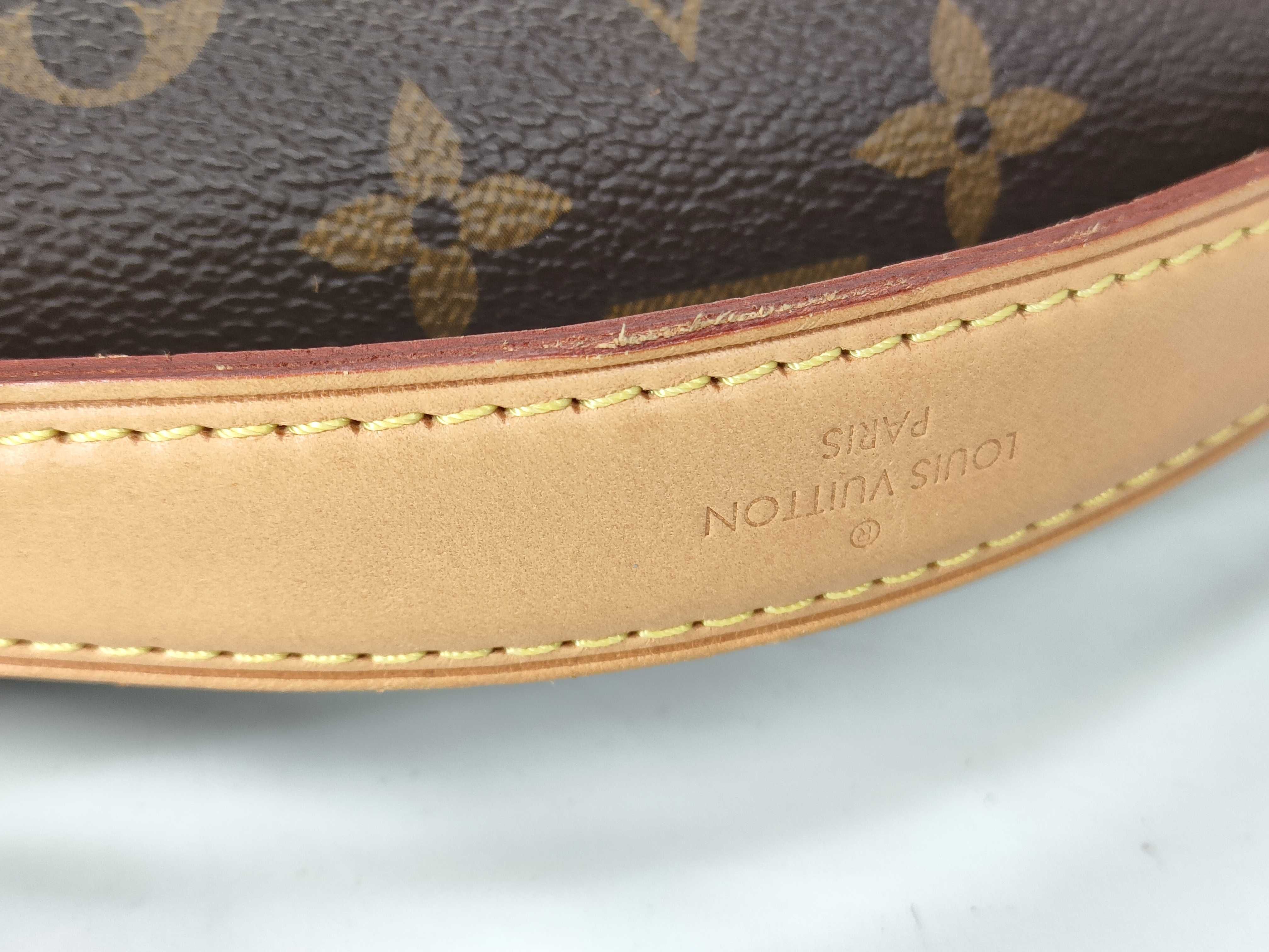 Monogram Vuitton Pochette Métis MM M44875 Handbag — view 4