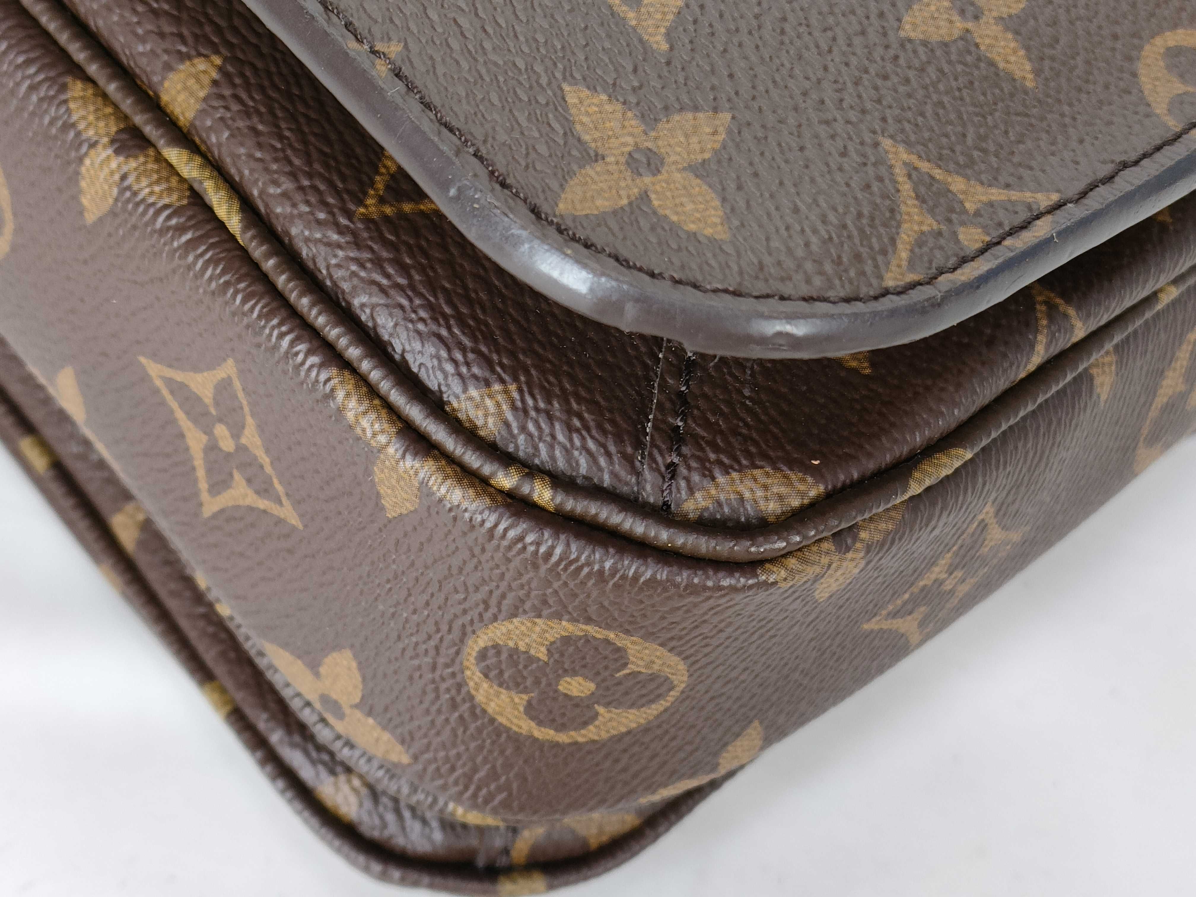Monogram Vuitton Pochette Métis MM M44875 Handbag — view 8
