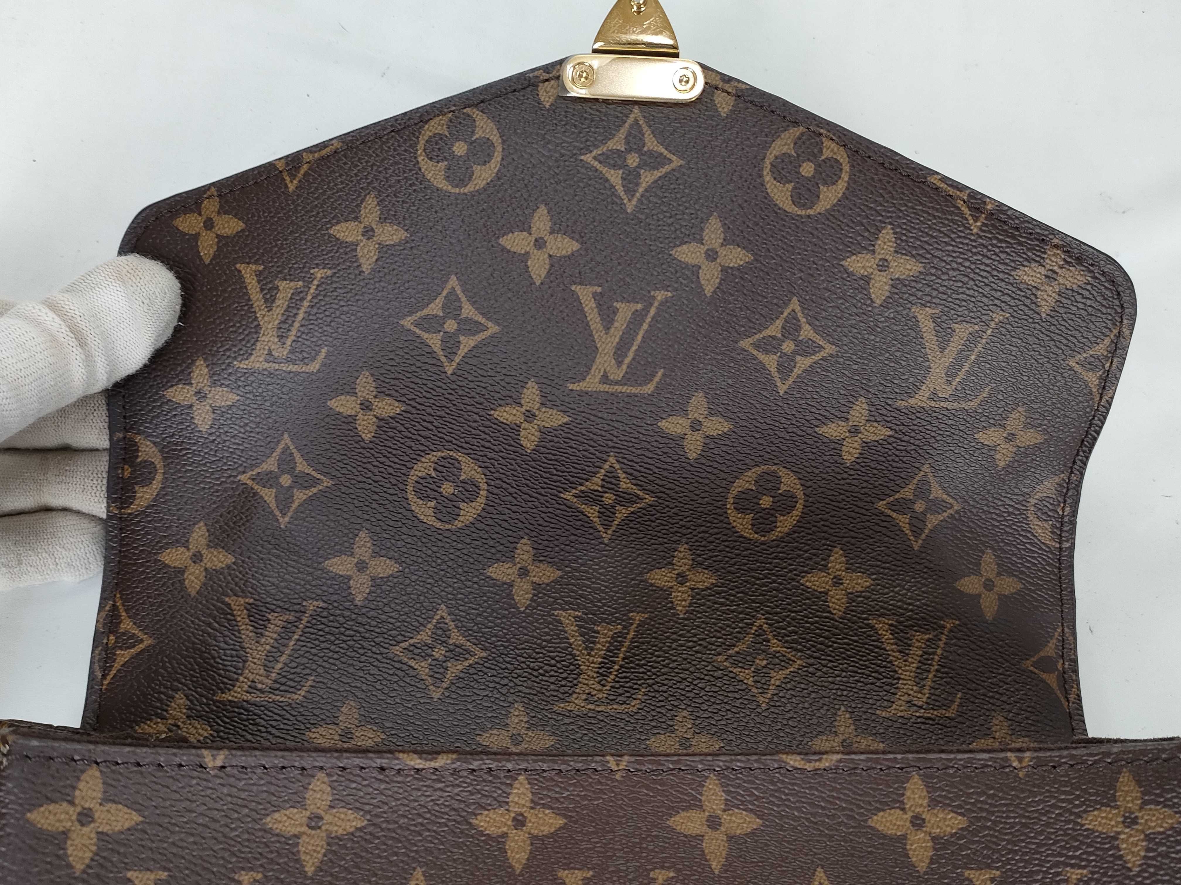 Monogram Vuitton Pochette Métis MM M44875 Handbag — view 10