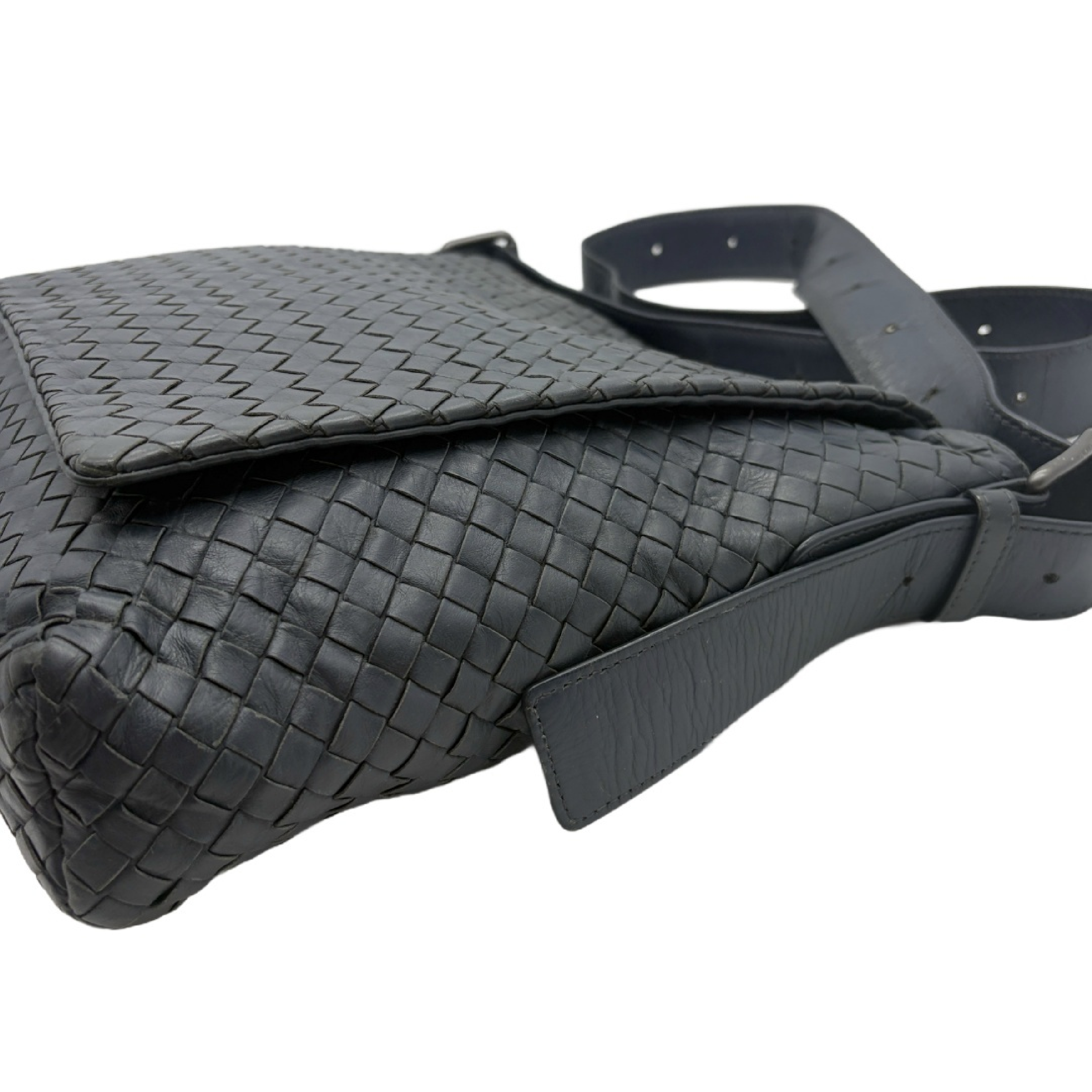 Intrecciato Leather Shoulder Bag — view 4