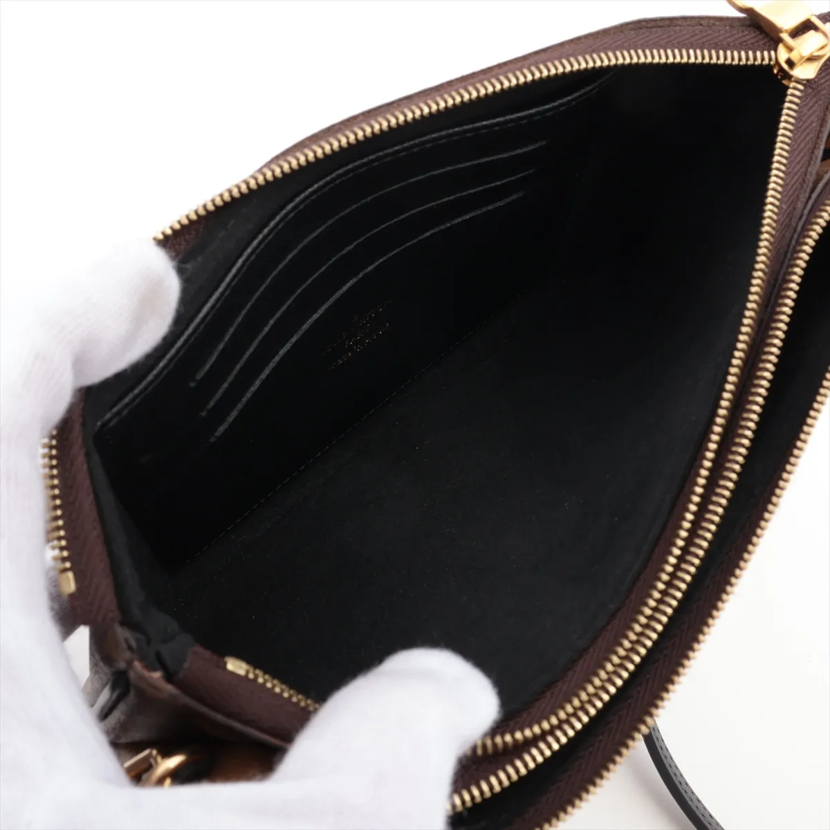Giant Monogram Reverse Pochette Double Zip M69203 MI4280 Brown RFID Reactive — view 7