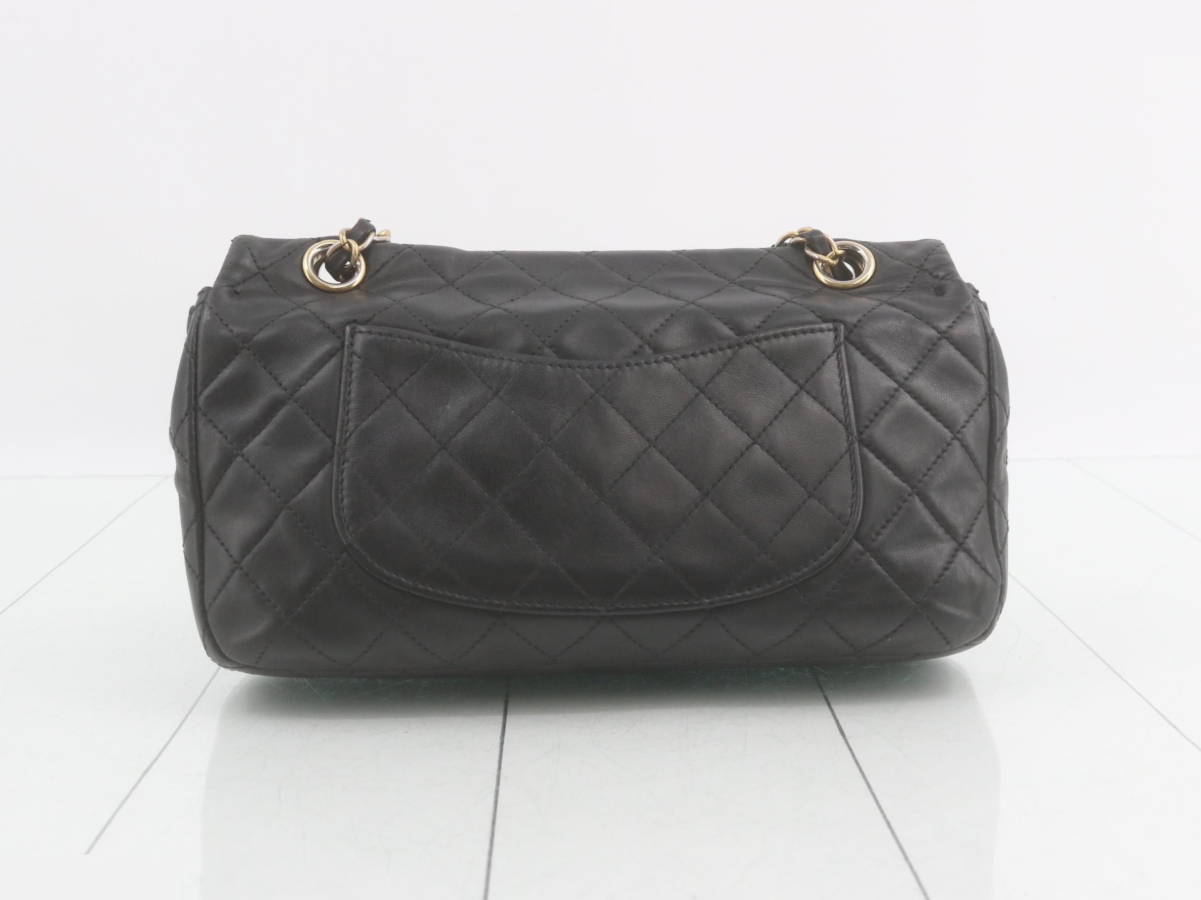 Matelassé Classic Flap — view 2