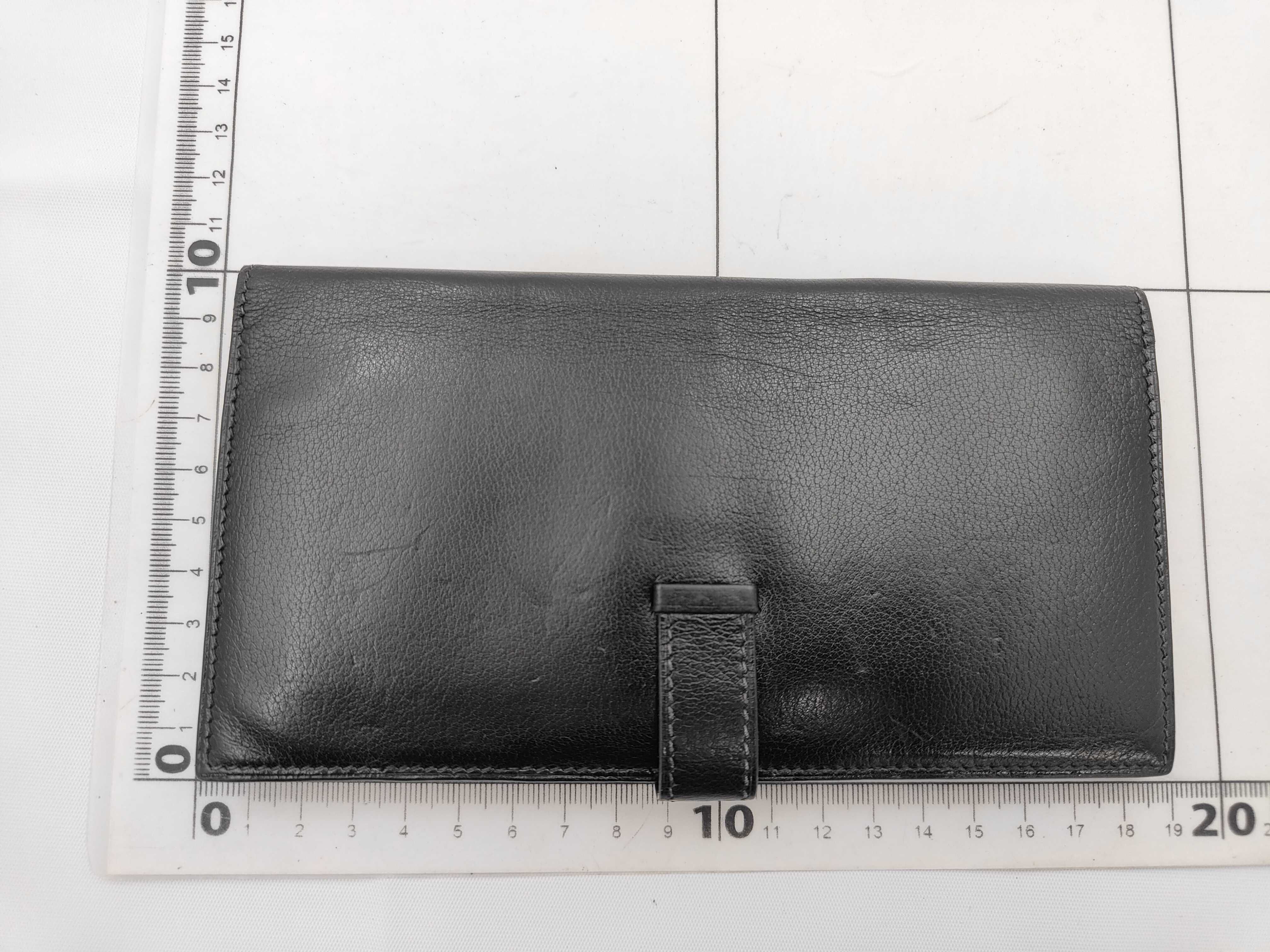 Bearn Soufflé Box Calf Black Wallet — view 2