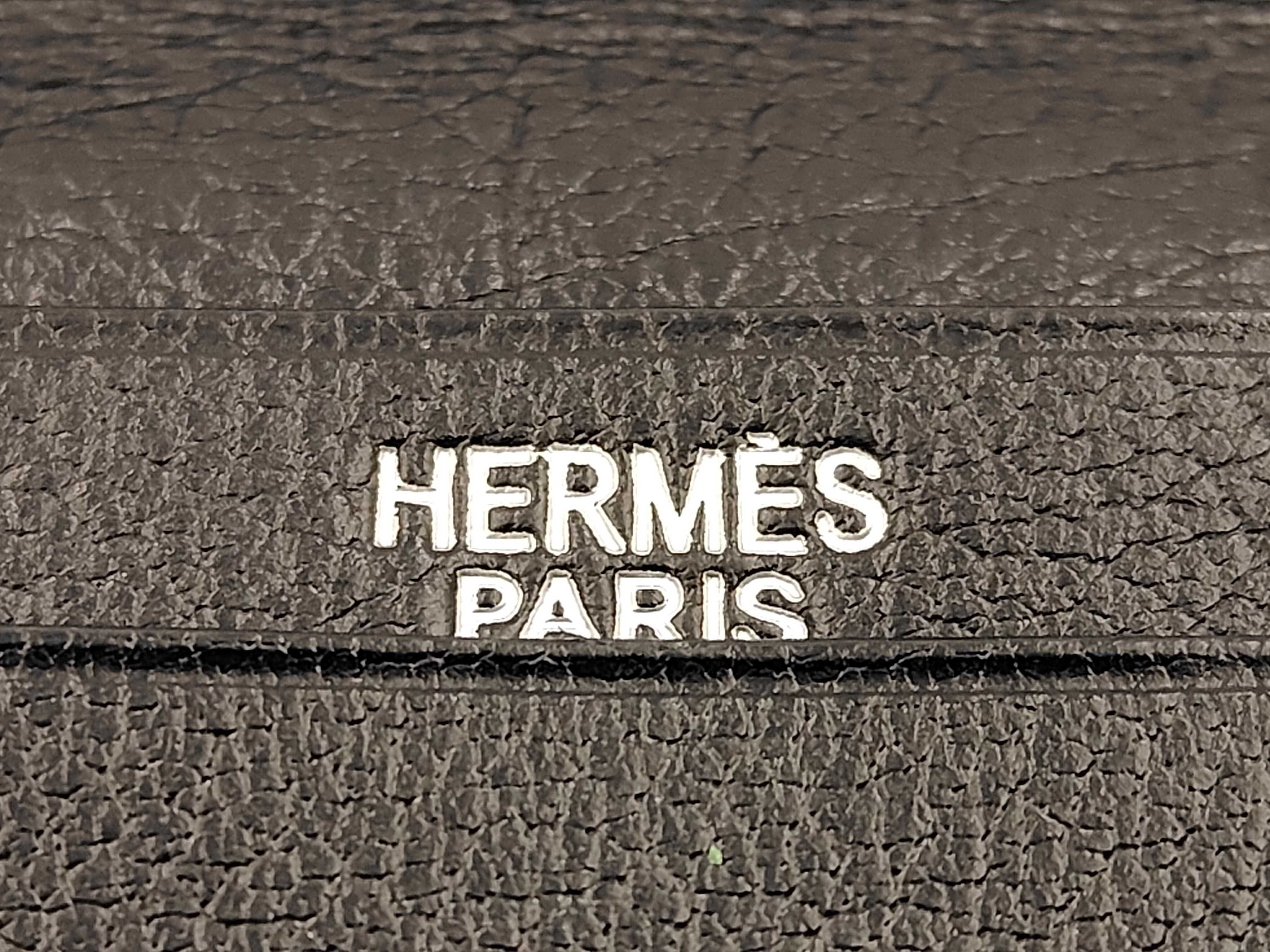 Bearn Soufflé Box Calf Black Wallet — view 6