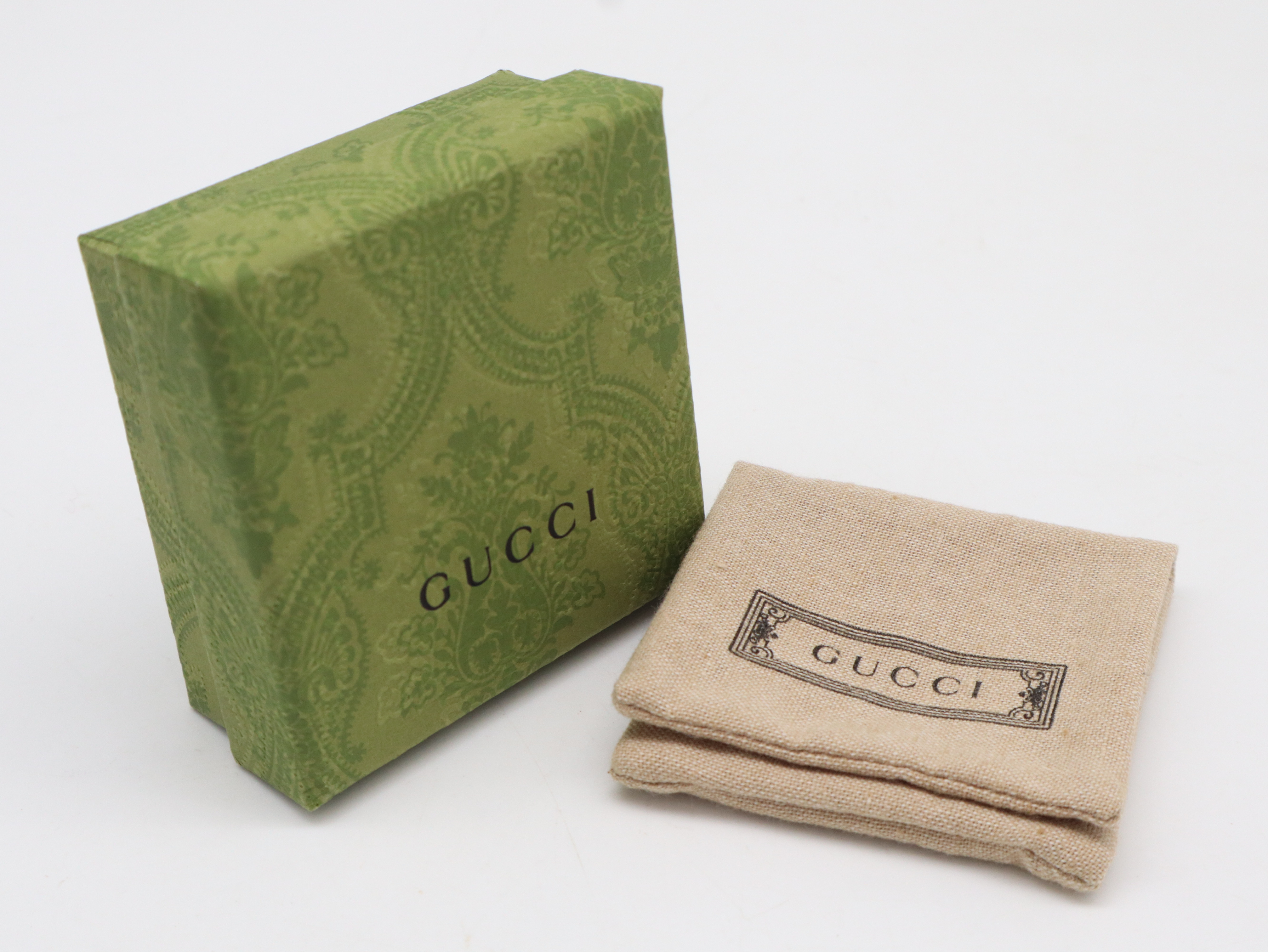 SV925 Interlocking G Earrings, 6.0g, with dust bag and box. — view 6
