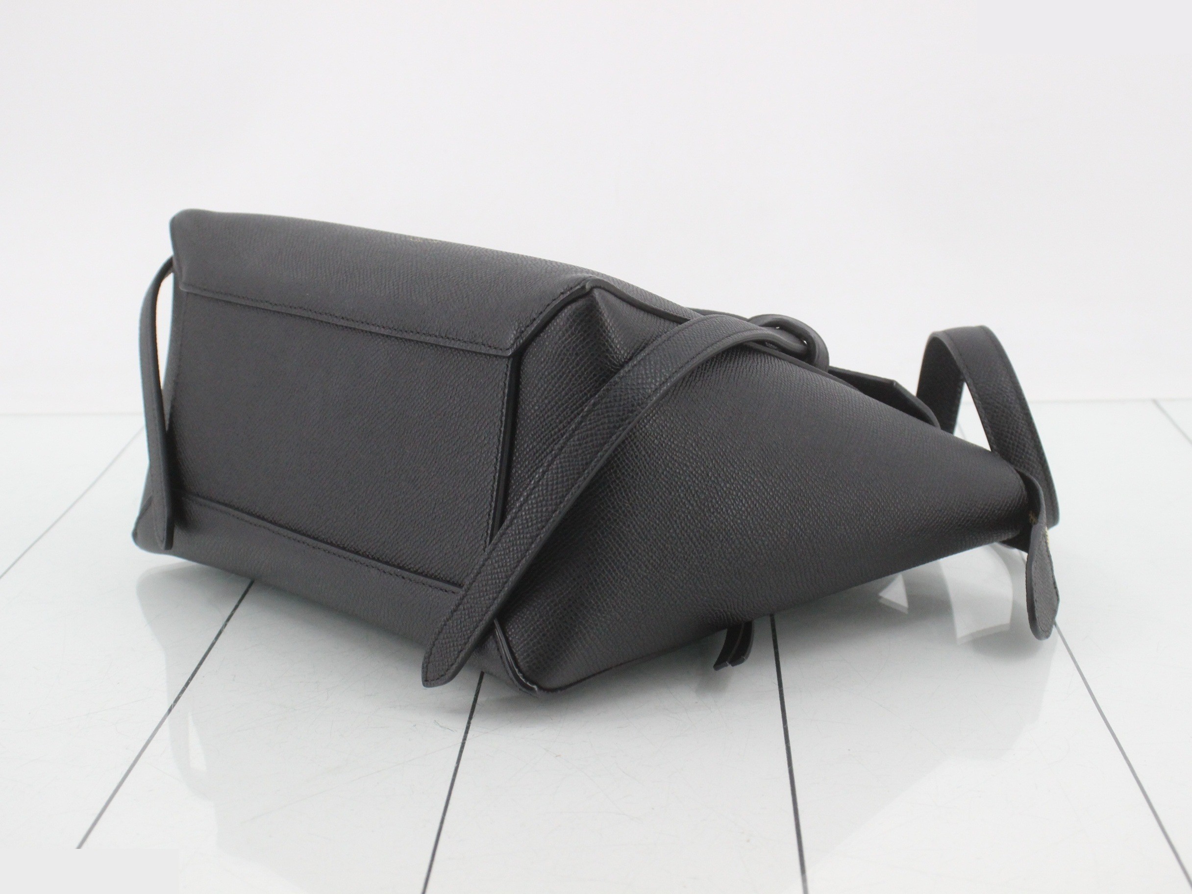 Belt bag micro, black, includes dust bag, strap, and booklet, 24 x 20 x 13 cm — view 6