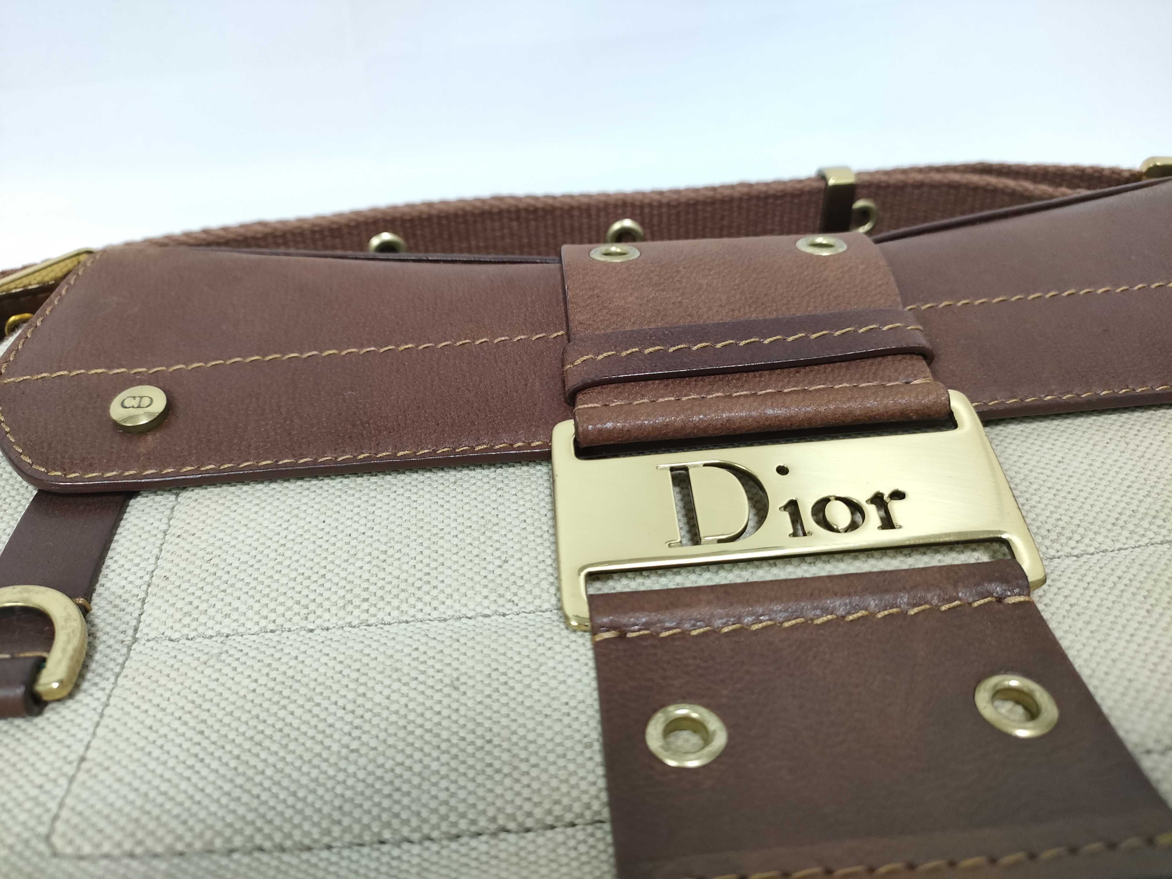 Street Chic Shoulder Bag — view 6