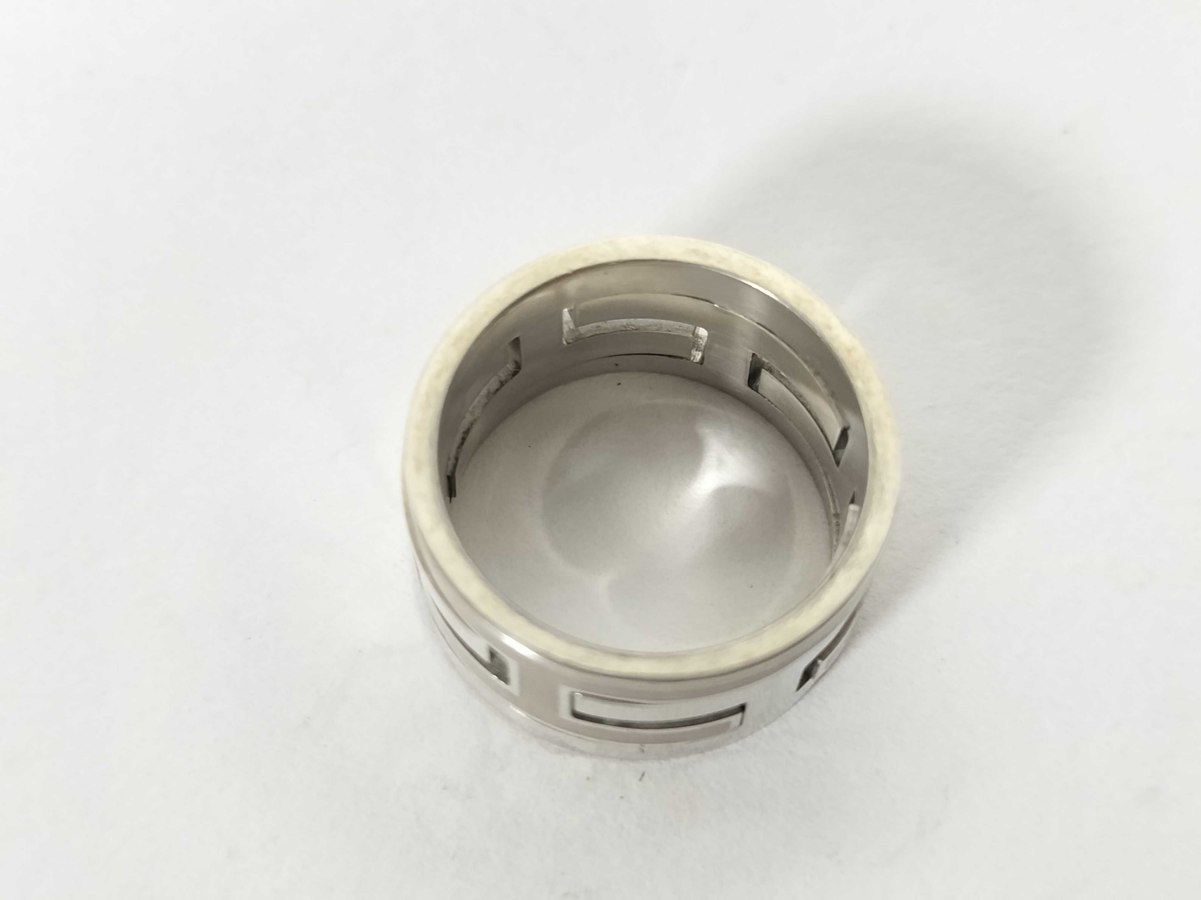 Move H Ring, Silver x White Enamel Ring — view 4