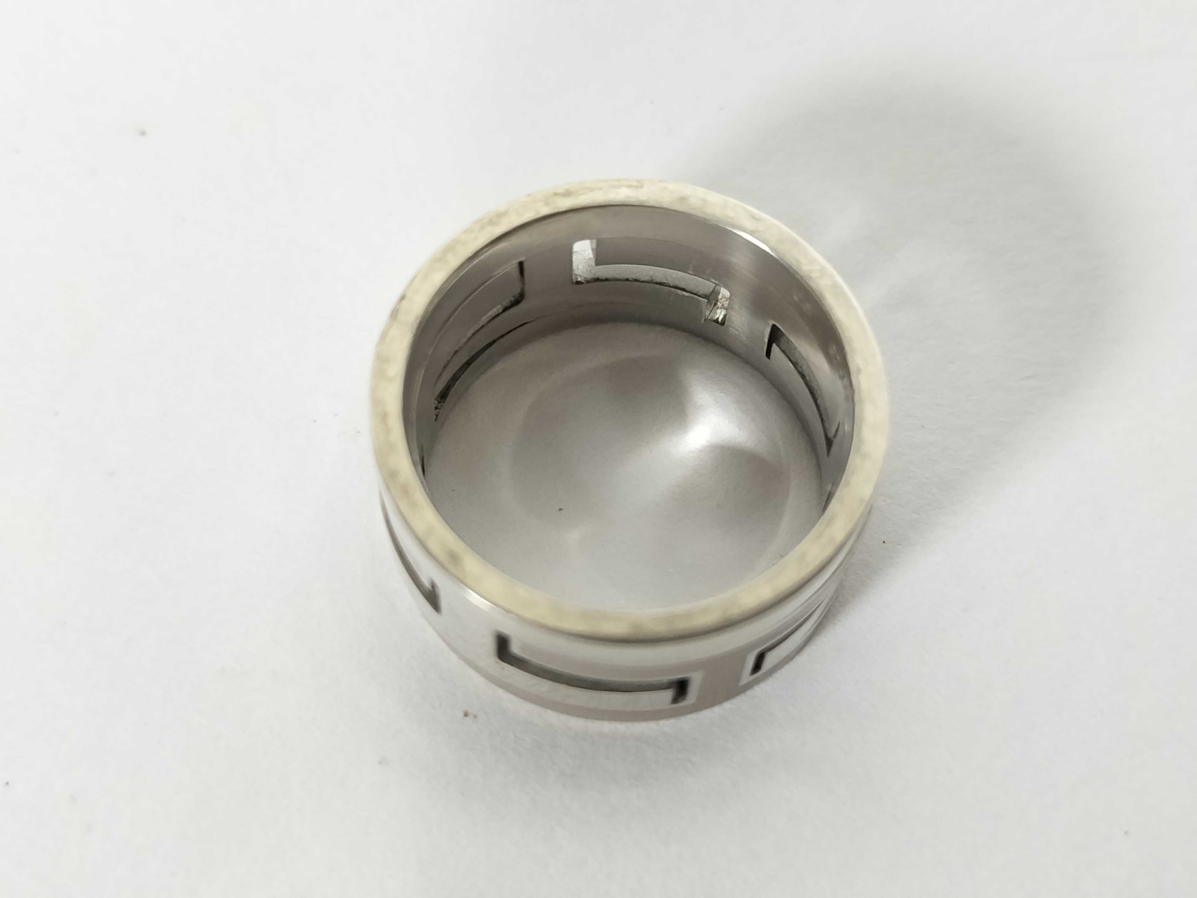 Move H Ring, Silver x White Enamel Ring — view 5