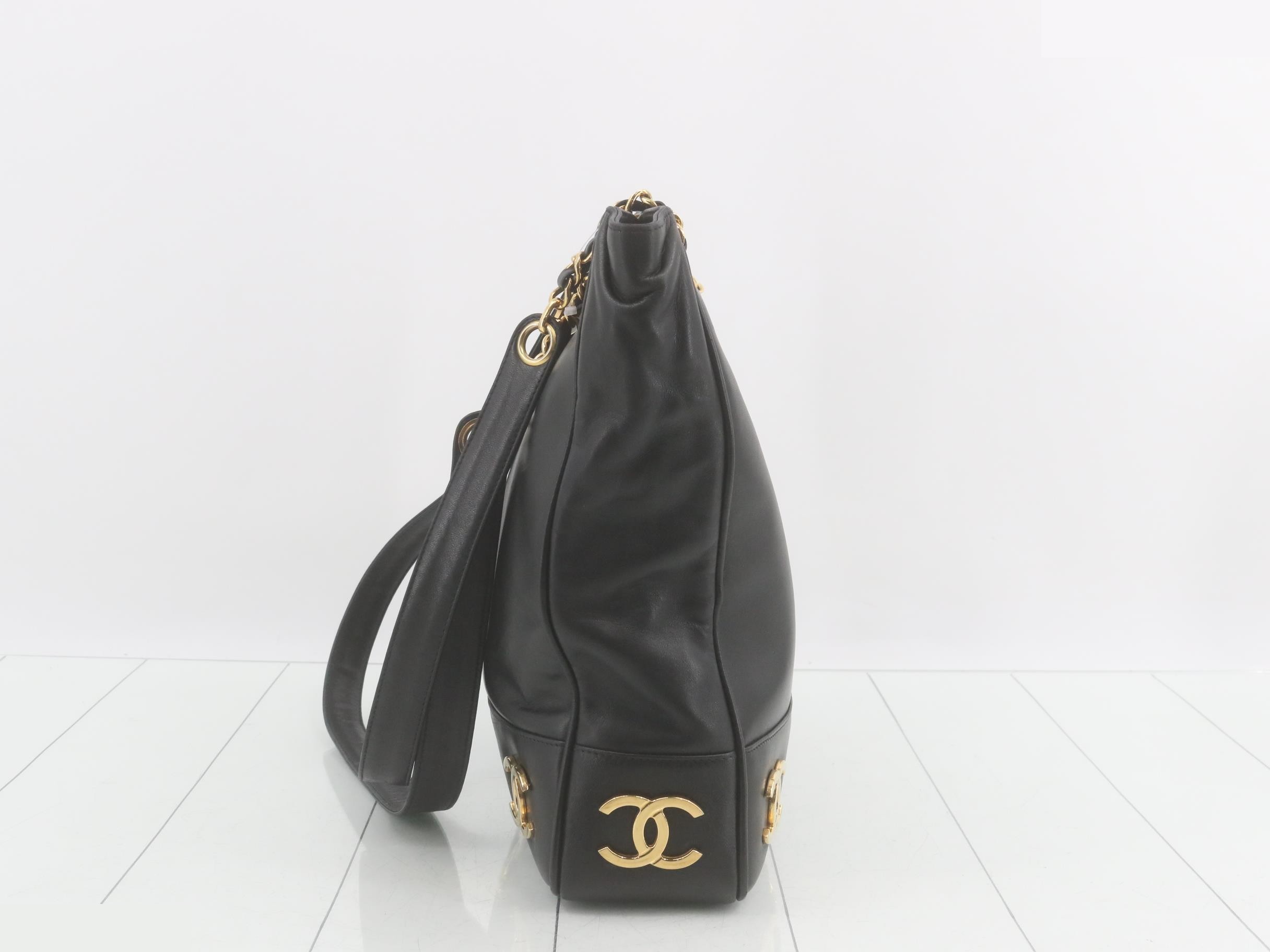 Coco Mark Classic Chain Shopping Bag, Lambskin, Black, Unit No. 2 — view 4