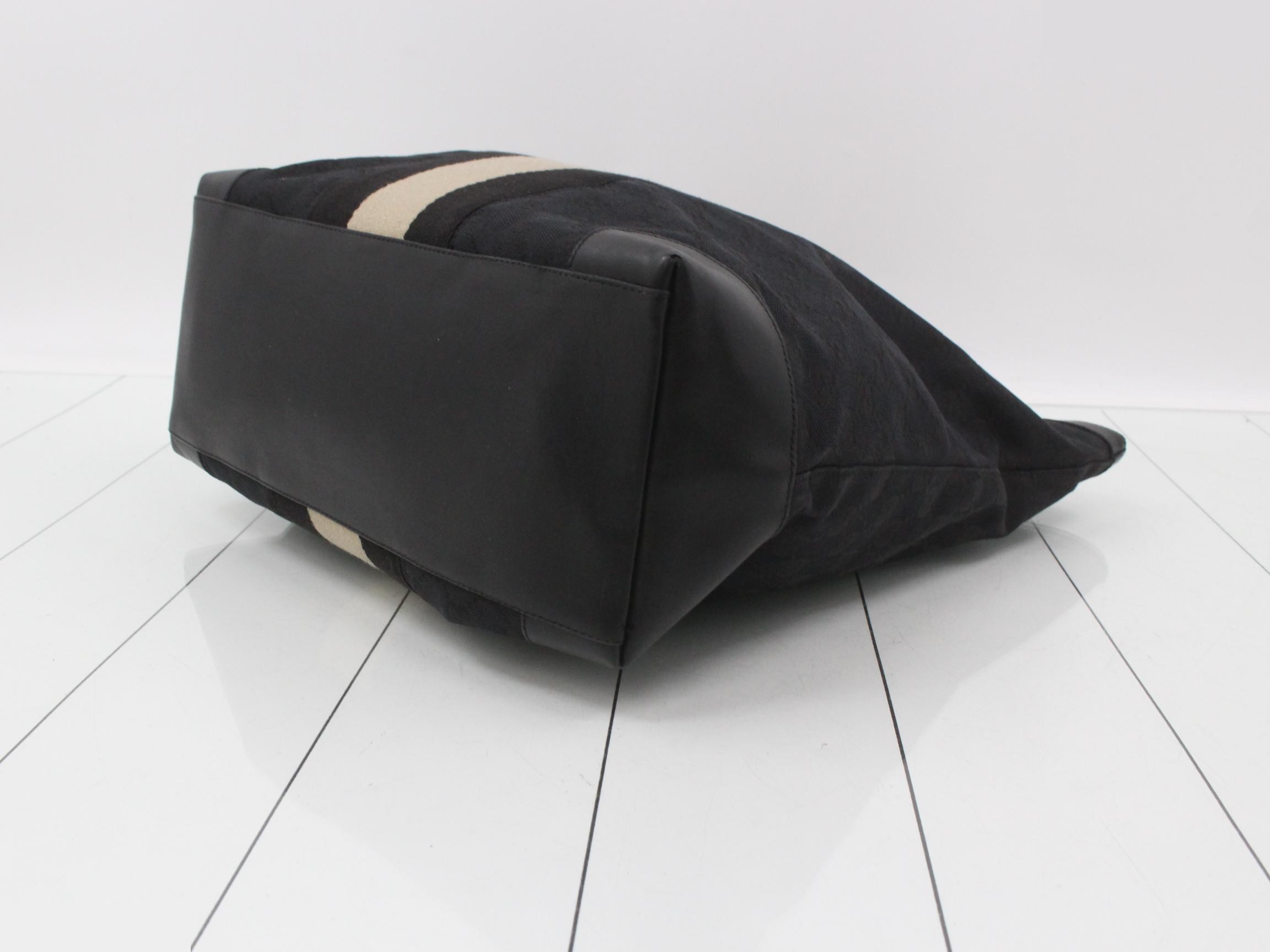 GG Canvas Tote Bag, Black — view 6