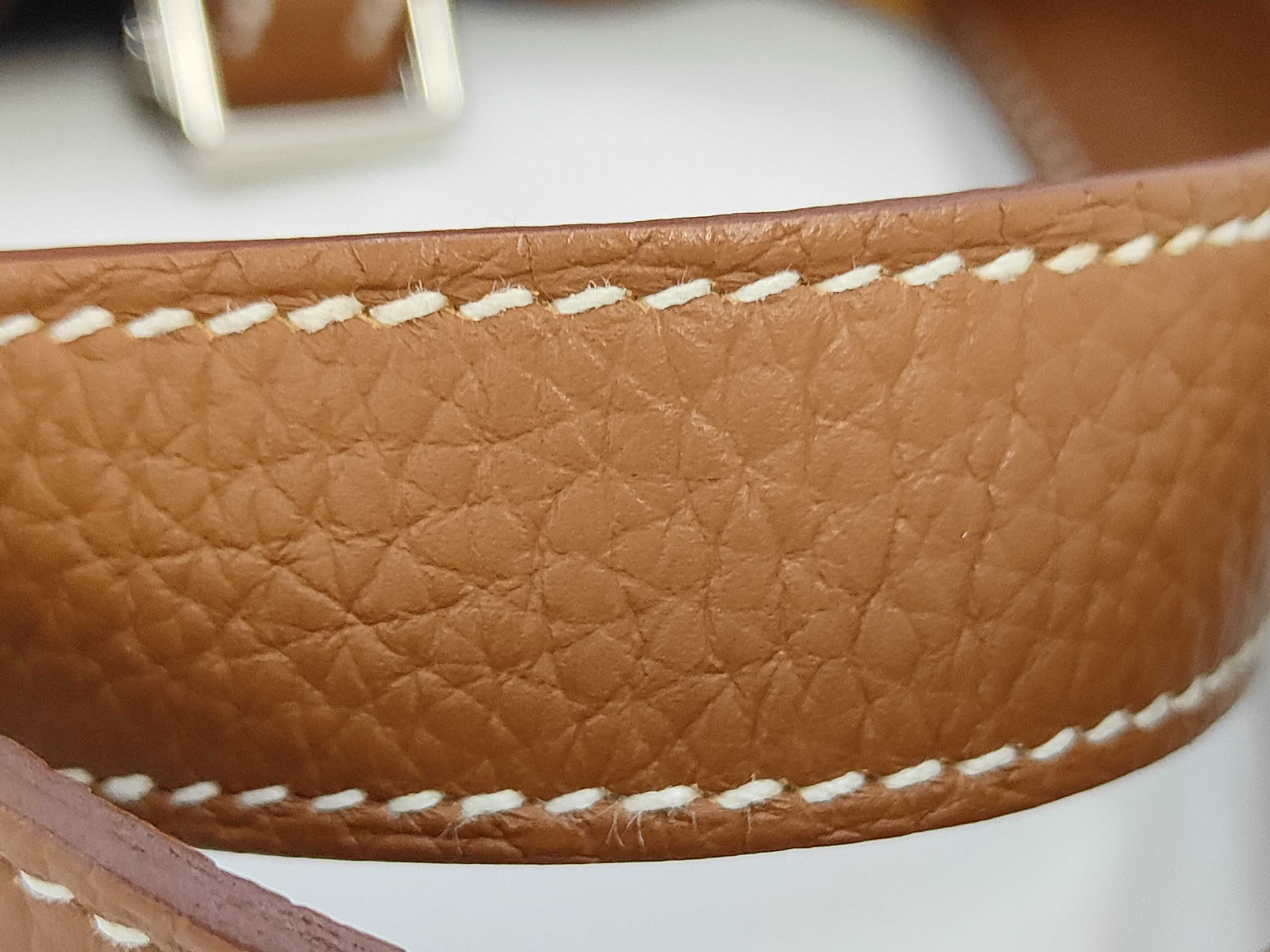 Picotin Lock 18 PM, Taurillon Clemence leather, gold and silver hardware, B: 2023 model, handbag — view 4