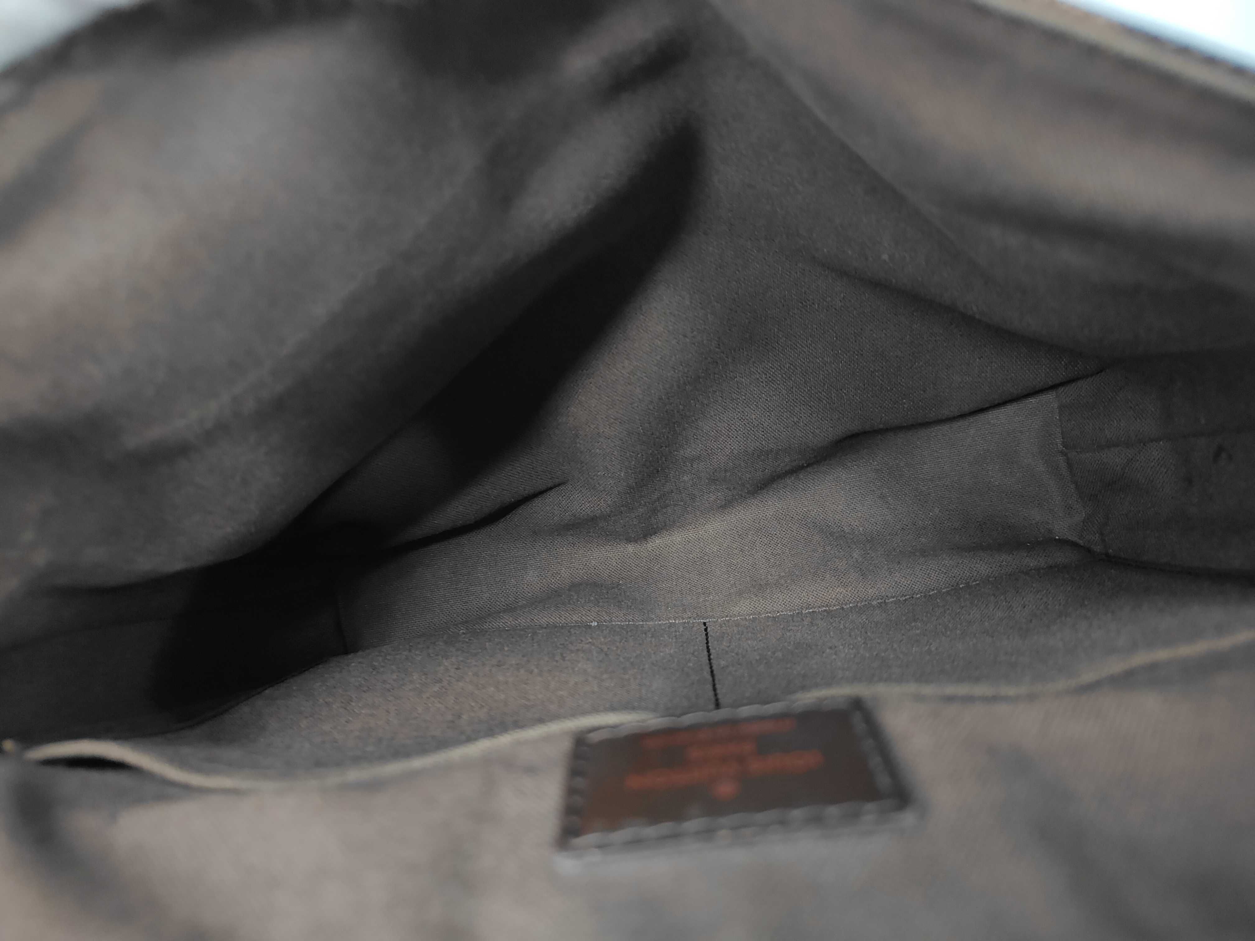 Damier District PM Shoulder Bag — view 9