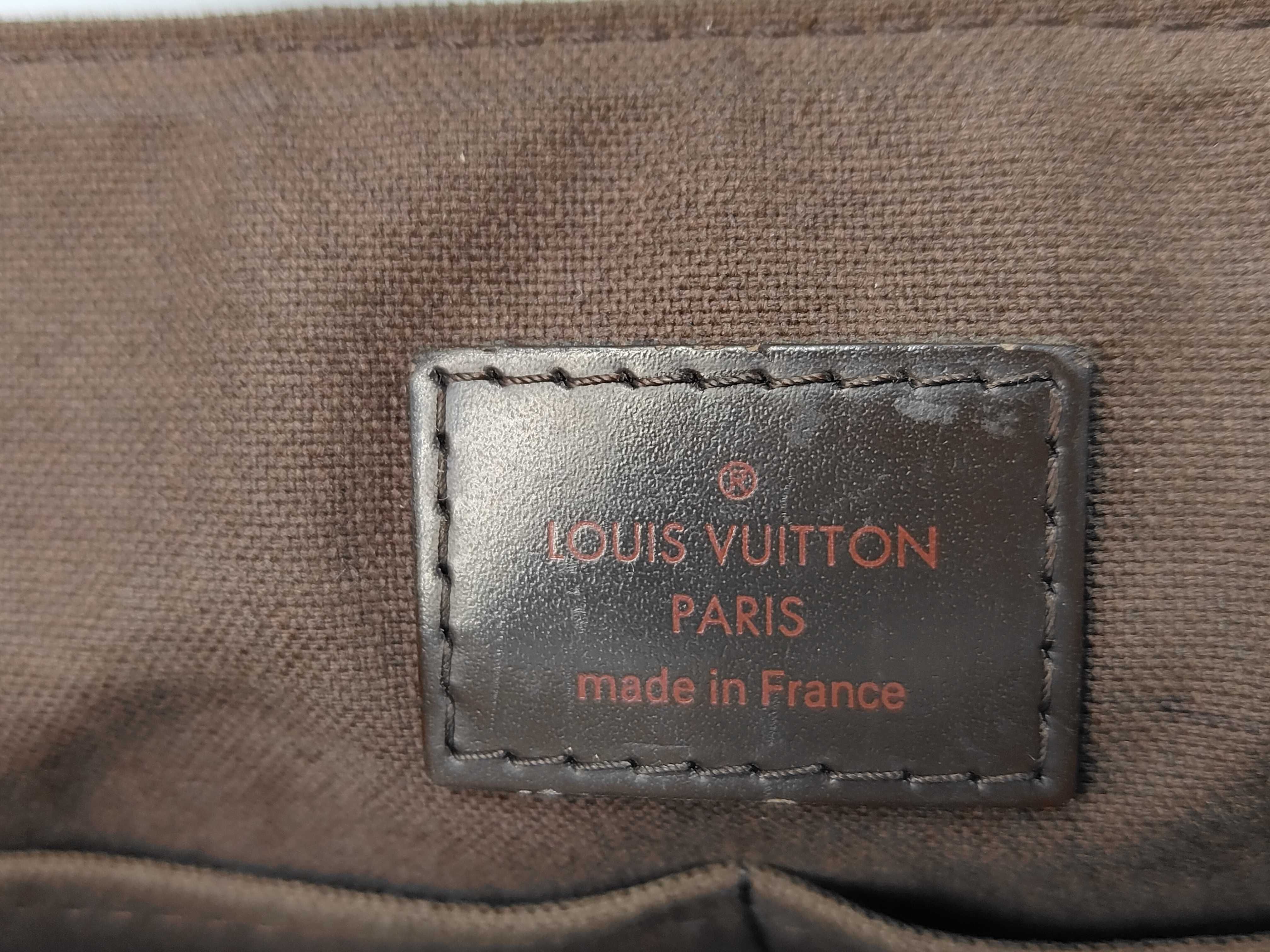 Damier District PM Shoulder Bag — view 10