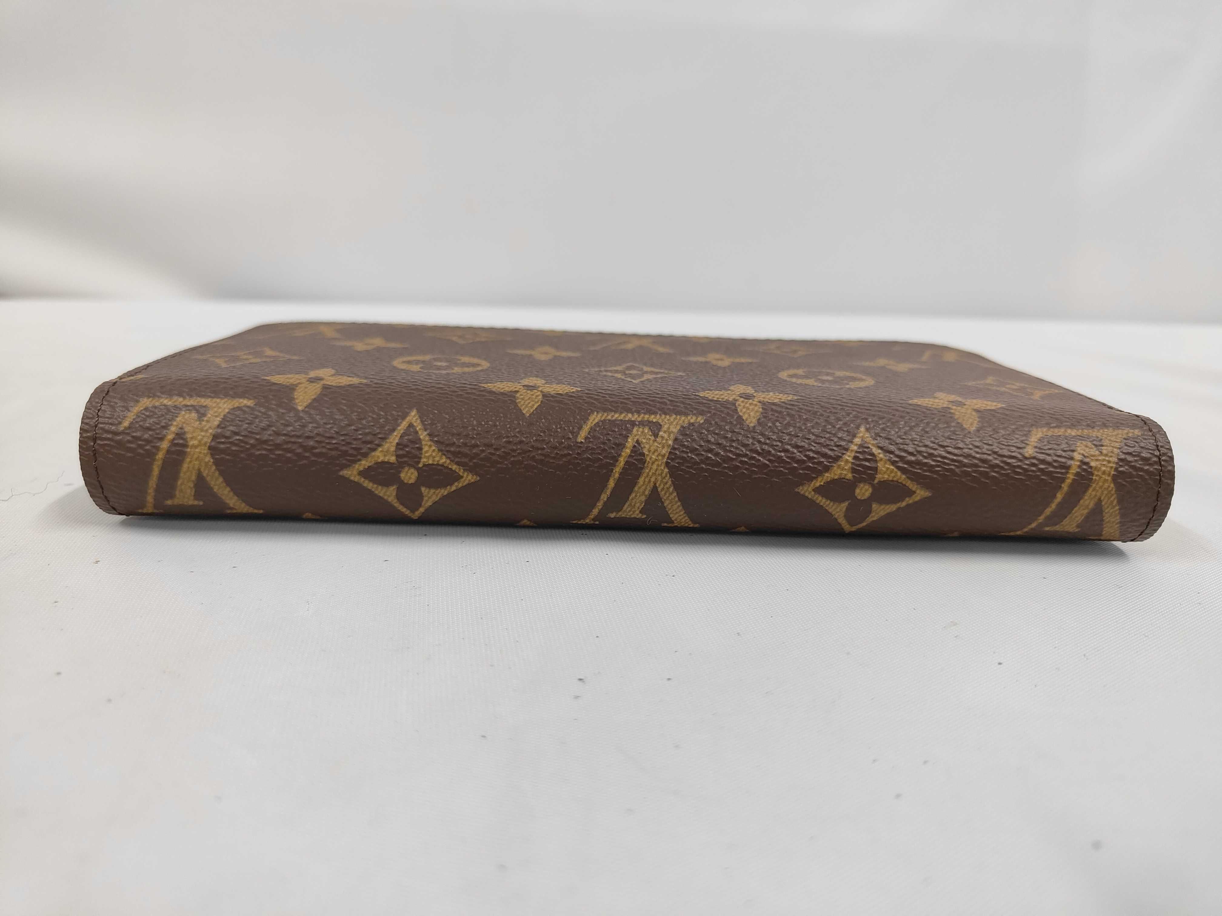Monogram Zippy Wallet M42616 Unused Wallet — view 3