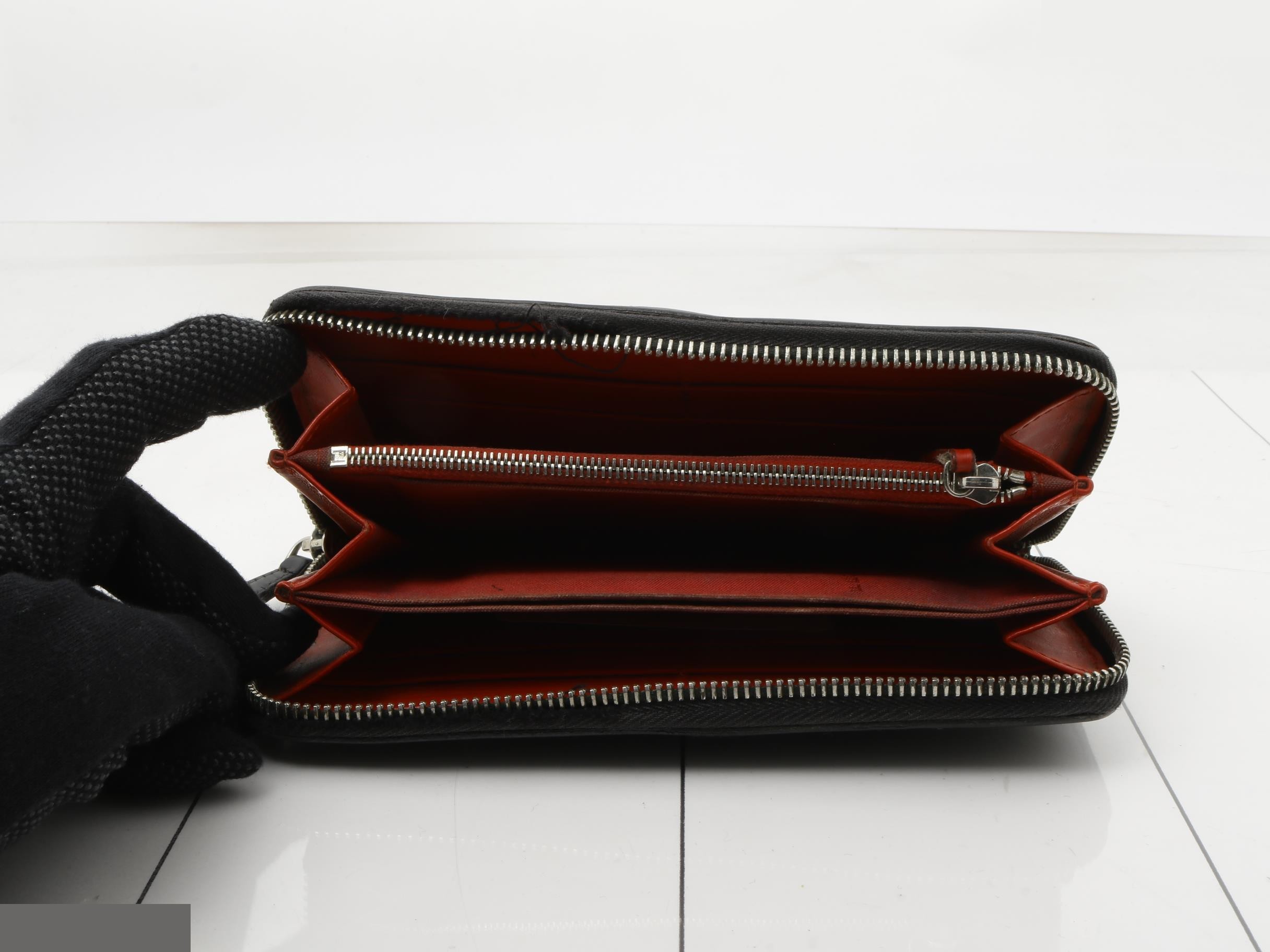 Monster Leather Round Zipper Long Wallet — view 4