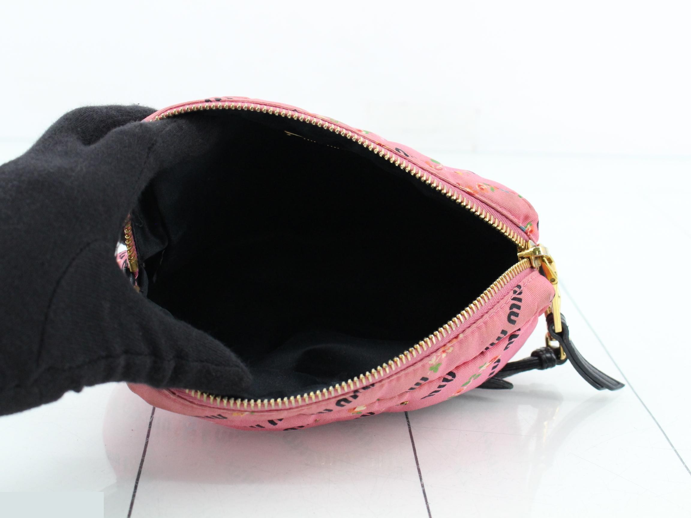 Logo floral pattern pouch — view 4