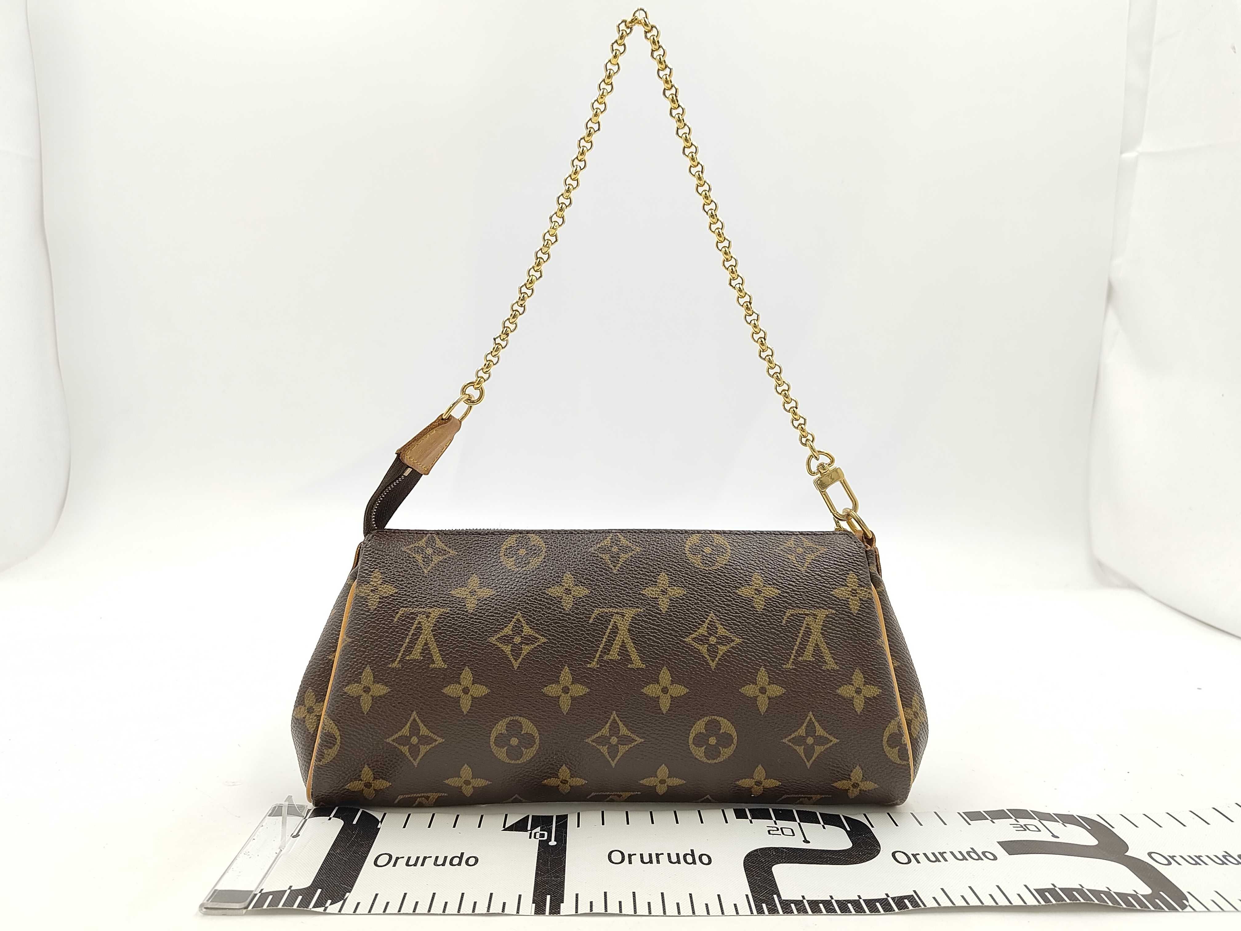 Monogram Eva Shoulder Bag DU5007 — view 2