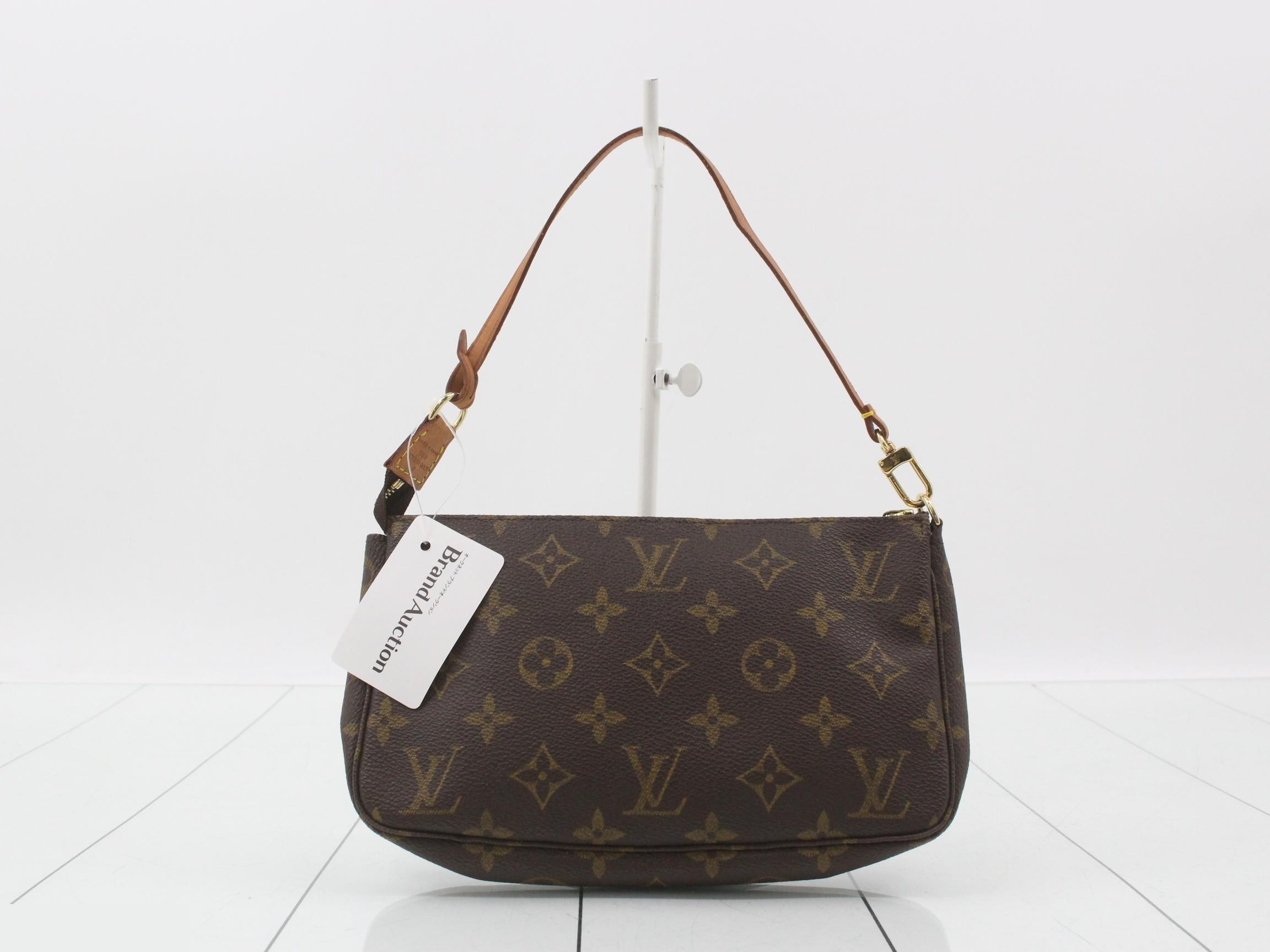 Pochette Accessoires (old model) — view 2