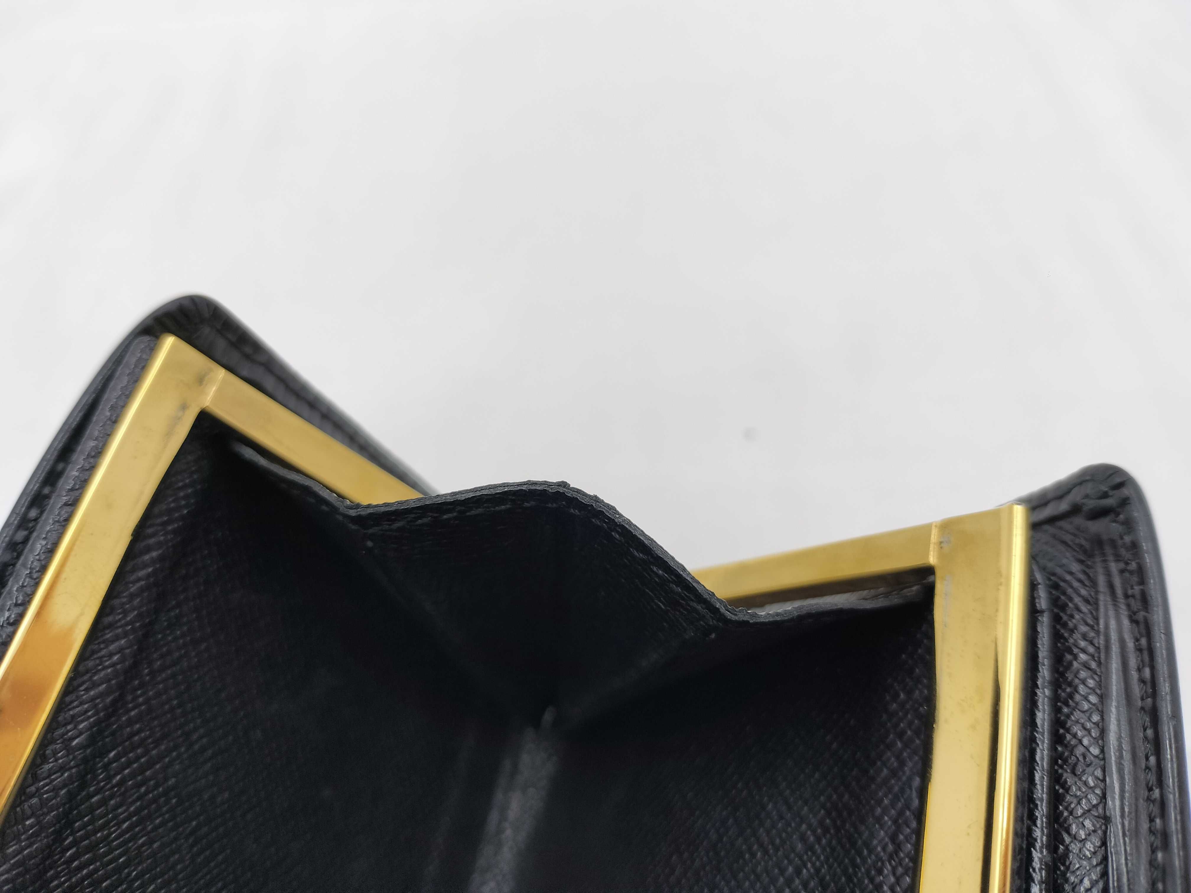 Epi M63642 Portemonnaie Billet Viennois Black Wallet — view 11