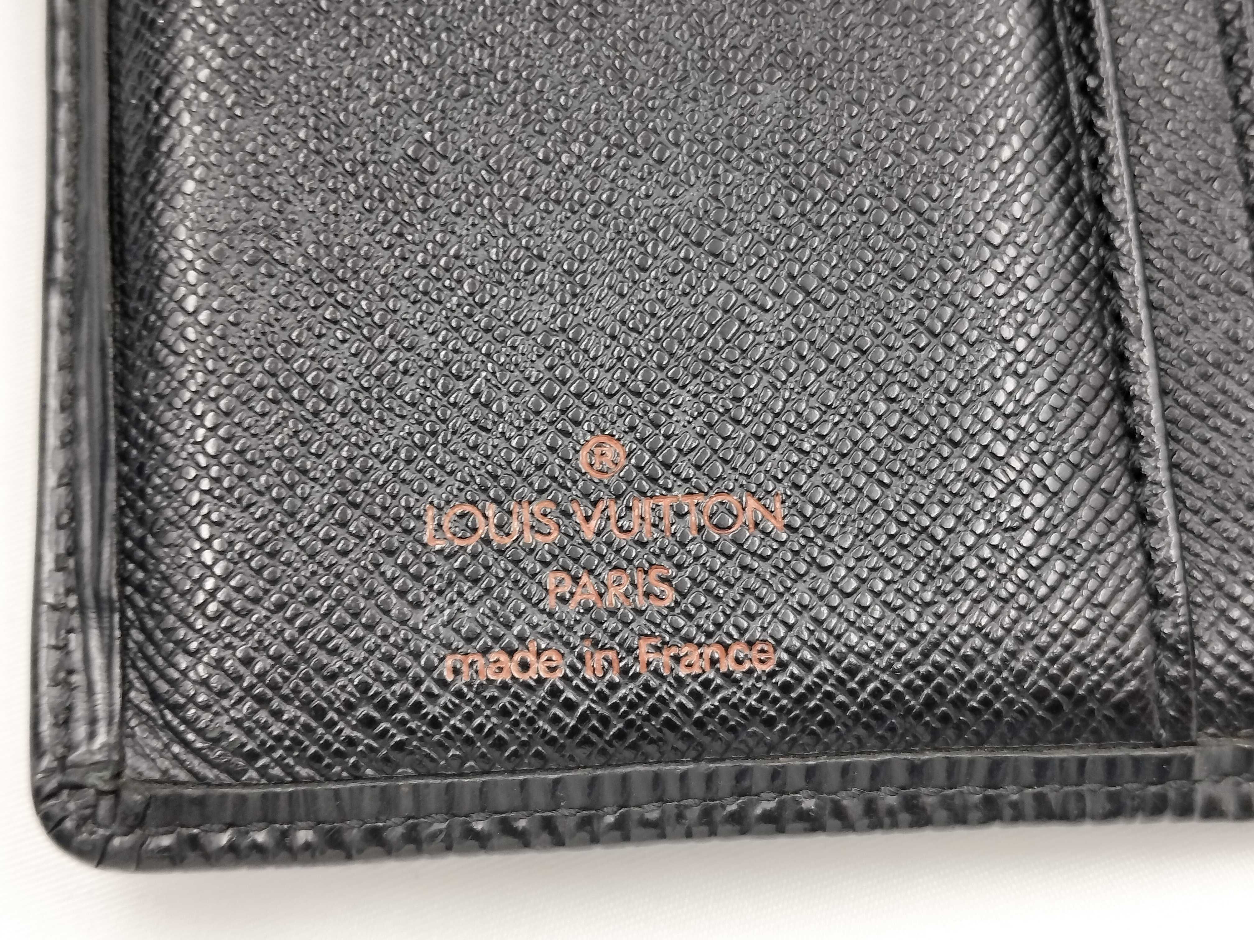 Epi M63642 Portemonnaie Billet Viennois Black Wallet — view 7