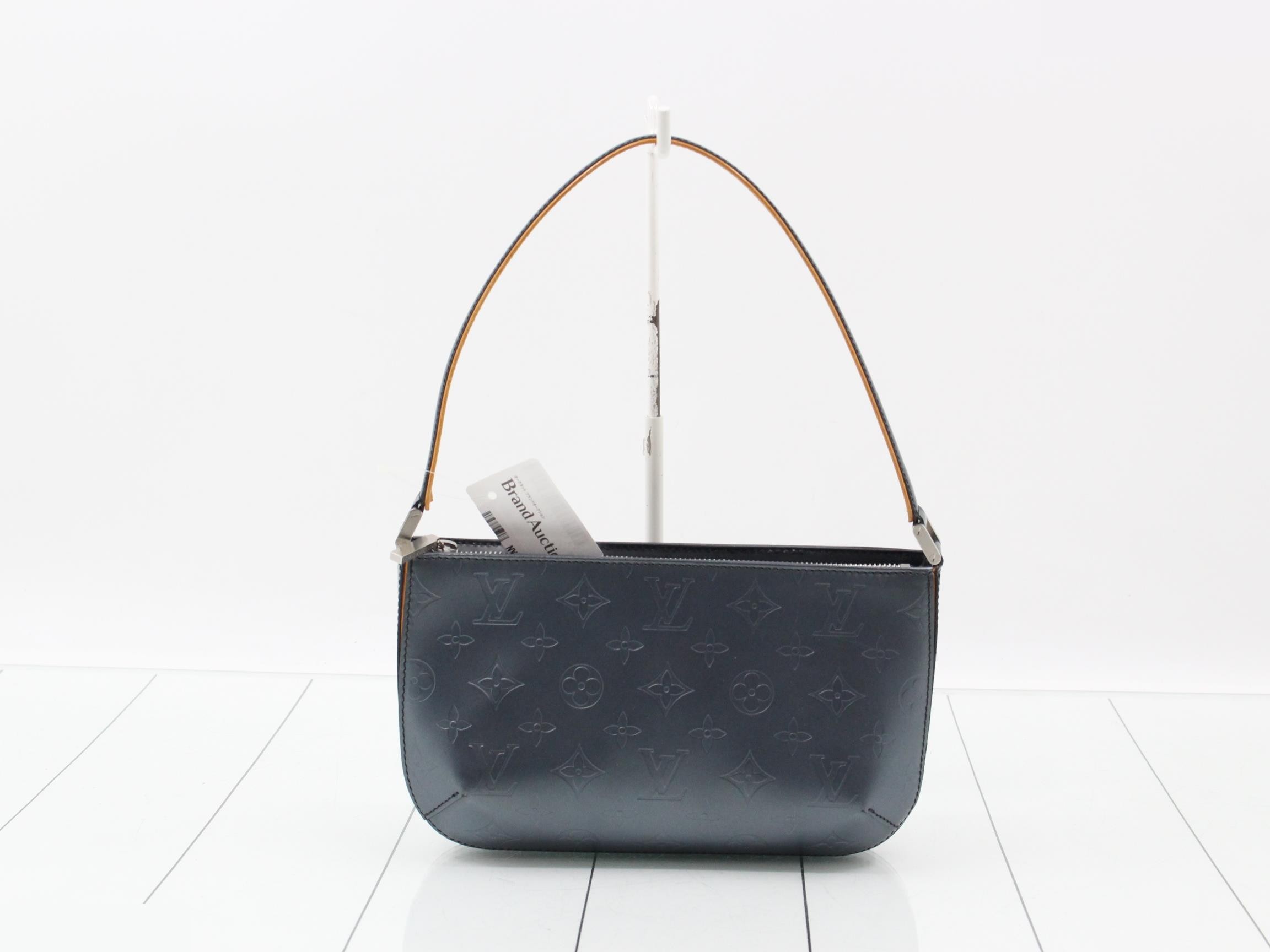 Monogram Mat Fowler