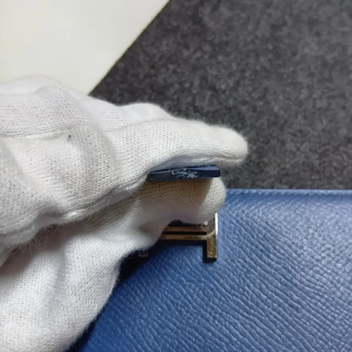 Bearn Soufflé Verso Veau Epsom Long Wallet, Blue Brighton x Capucines, Silver Hardware, C: 2018 — view 12