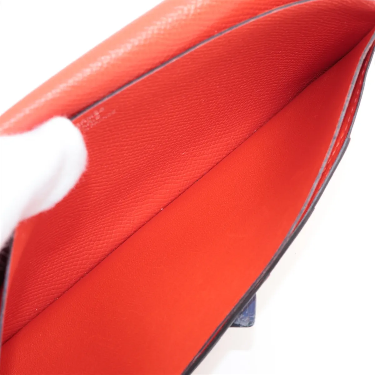 Bearn Soufflé Verso Veau Epsom Long Wallet, Blue Brighton x Capucines, Silver Hardware, C: 2018 — view 5