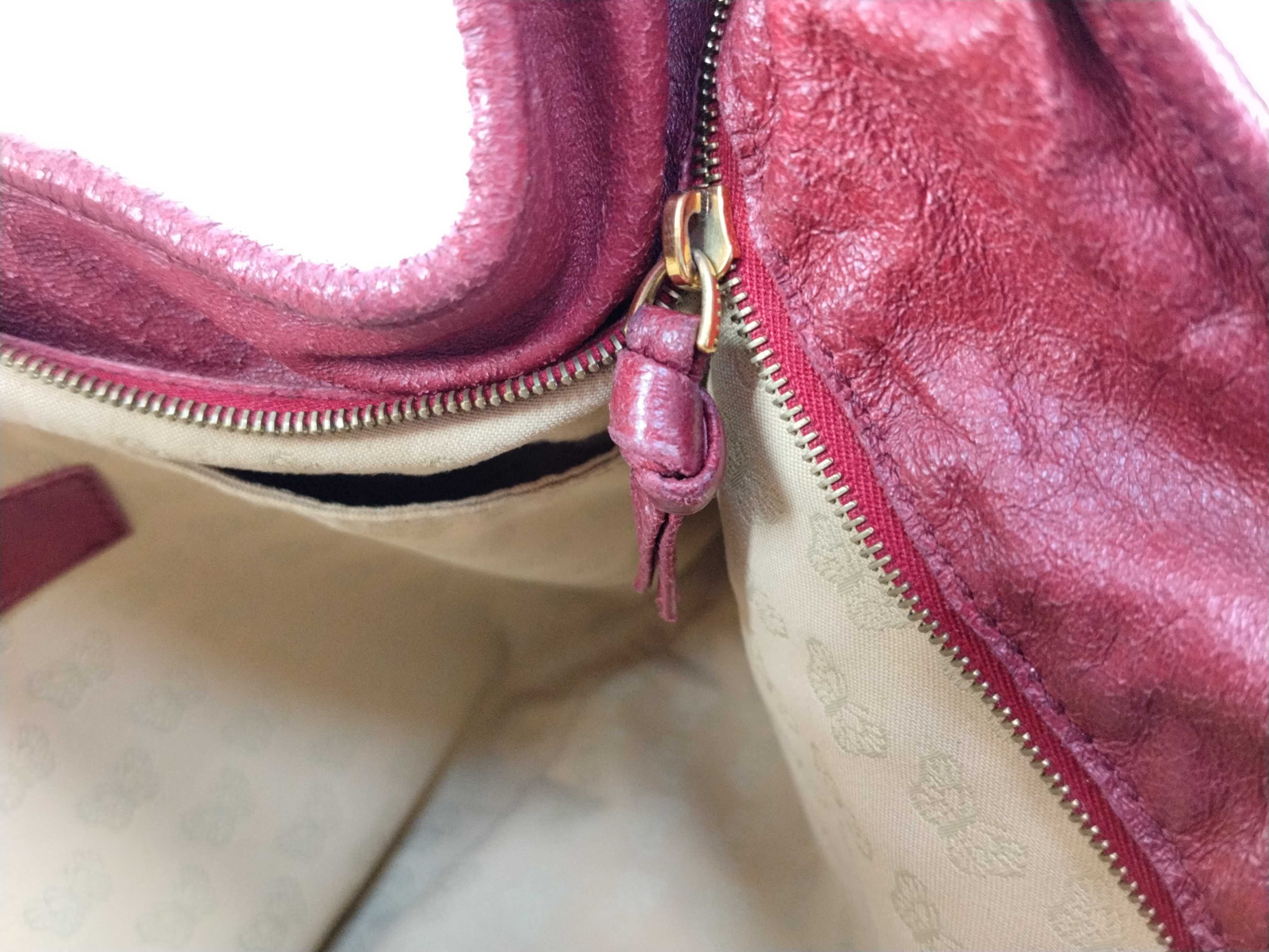 Intrecciato Shoulder Bag (Red) — view 11