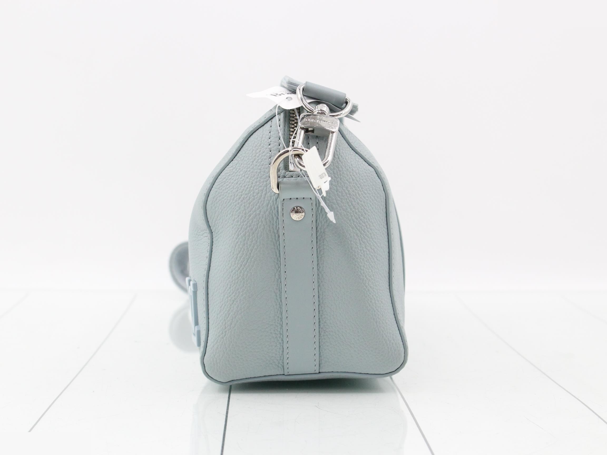 Shoulder bag — view 3