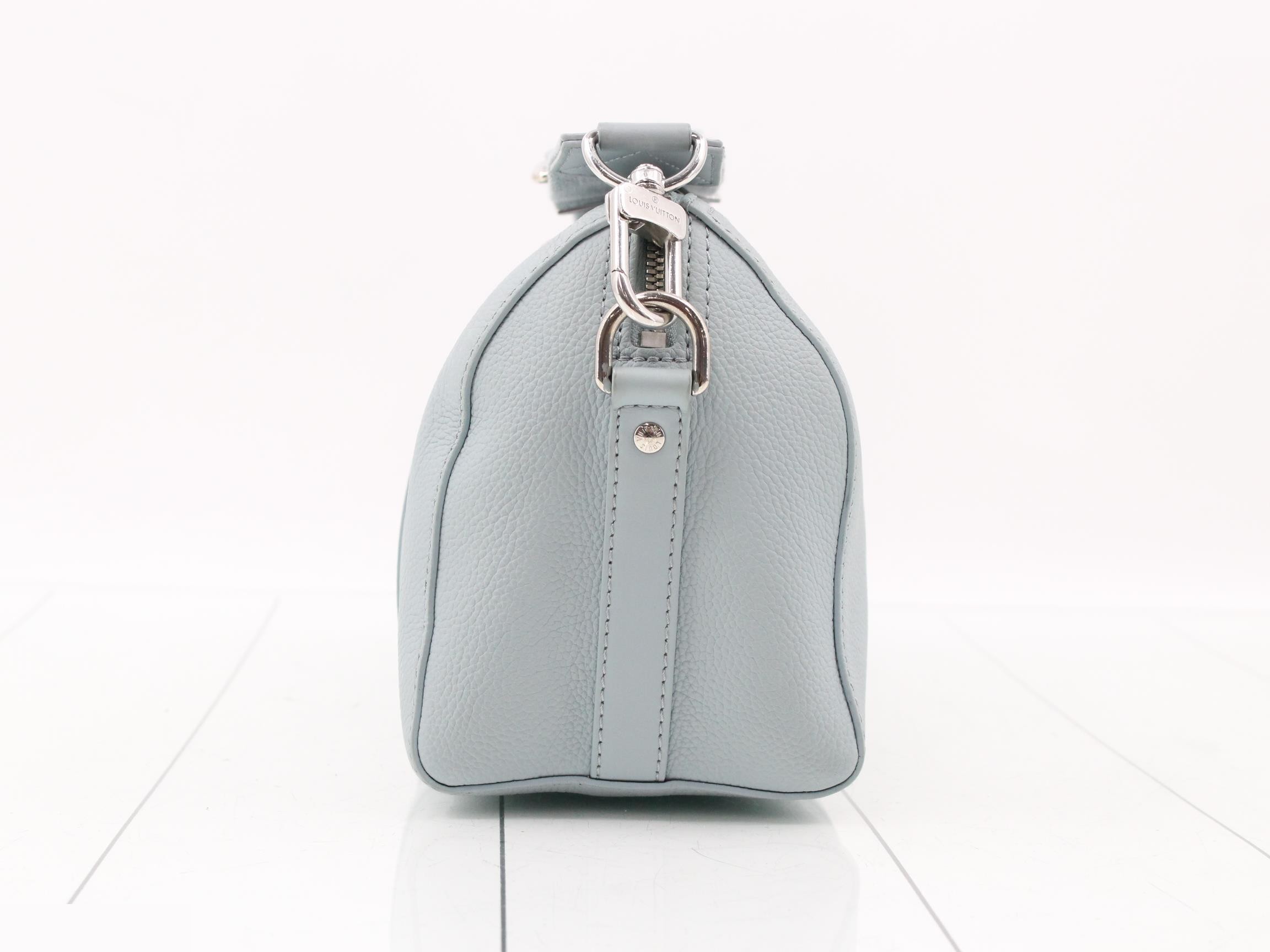 Shoulder bag — view 4