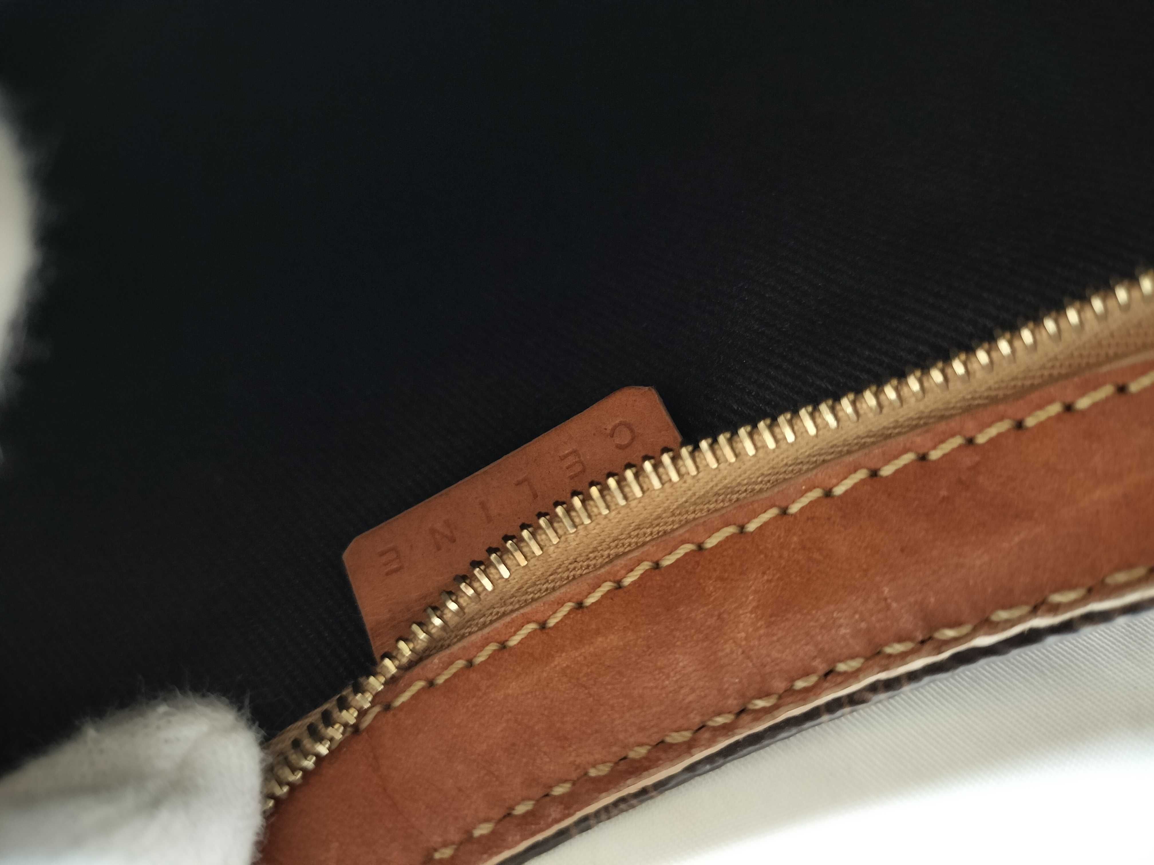 shoulder bag — view 11