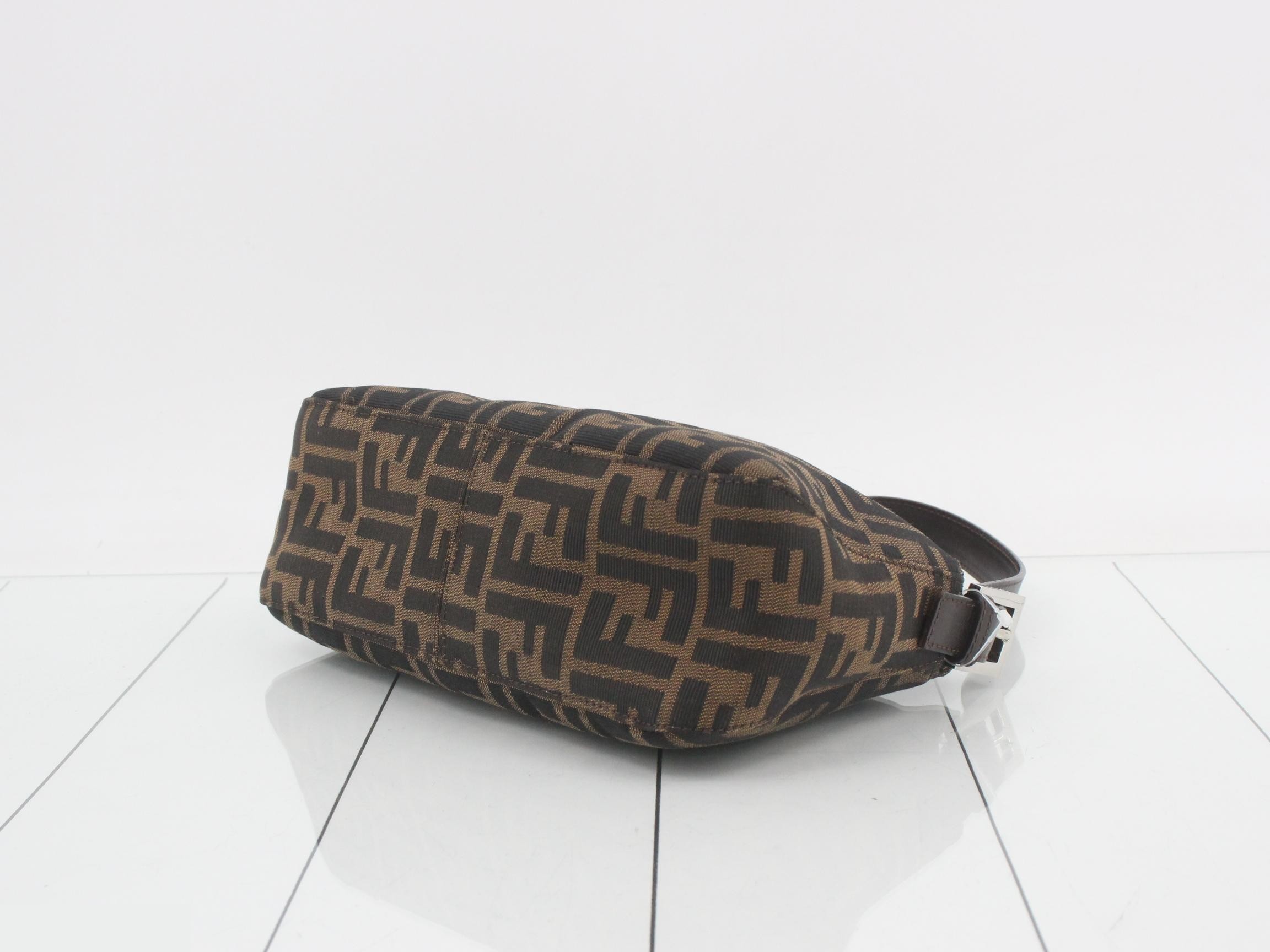 ZUCCA Bucket Bag Hobo, Brown, Silver Hardware, 25 x 19 x 8 cm — view 6