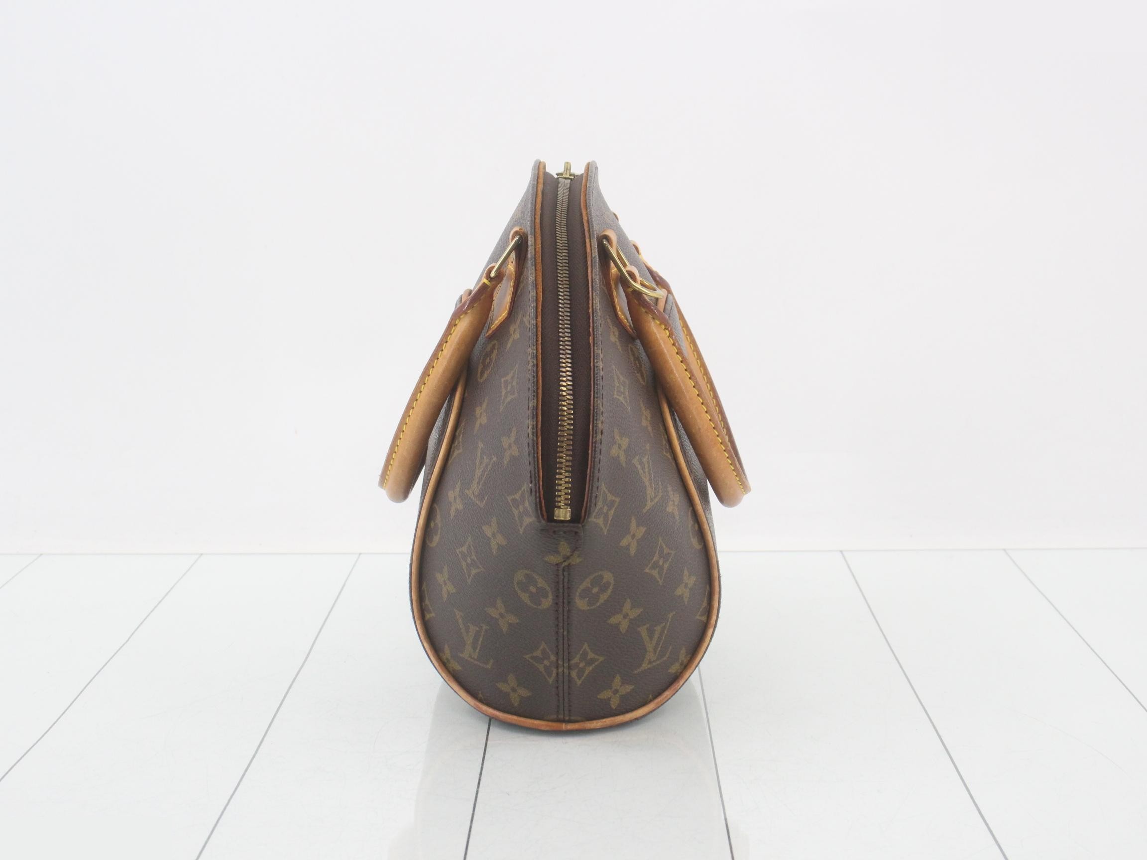 Ellipse MM — view 3