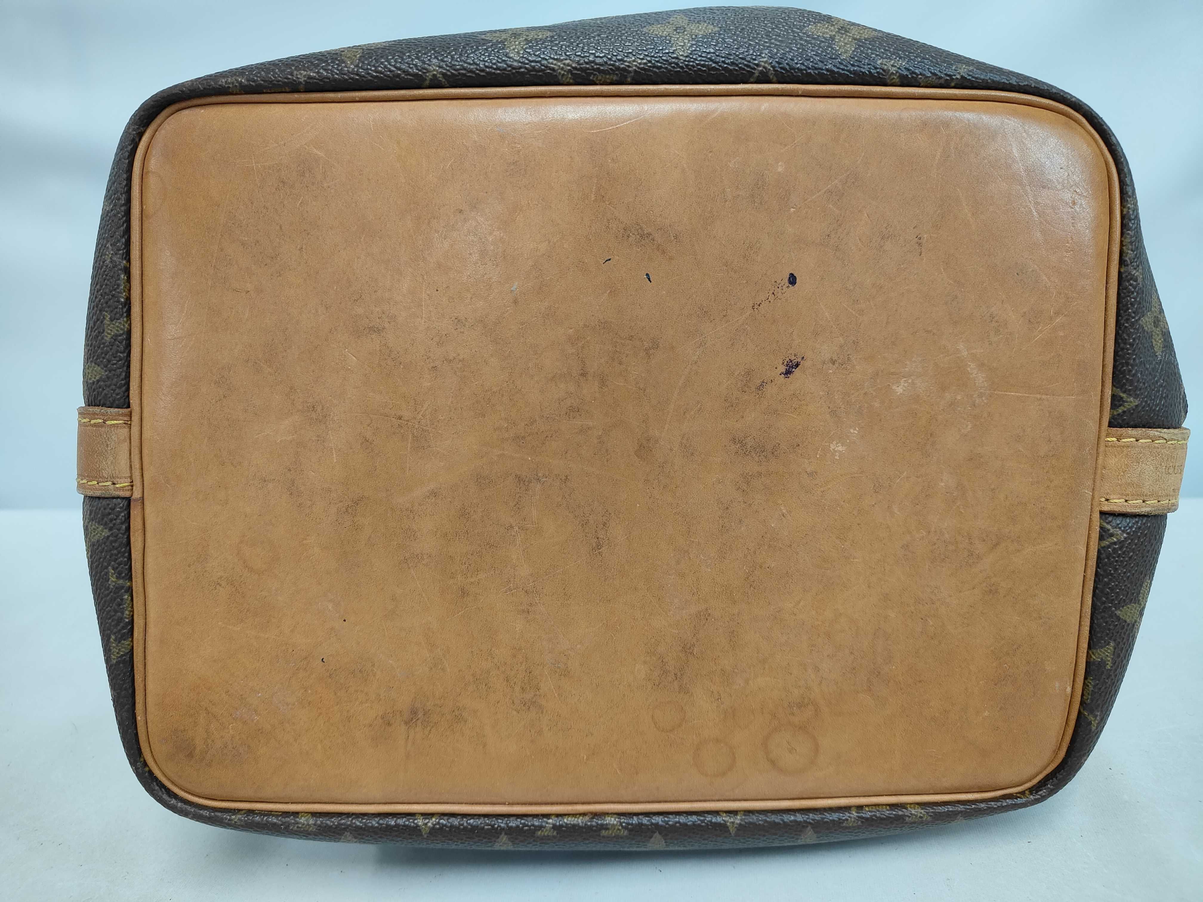 M42226 Petit Noé Monogram Shoulder Bag AR8911 Shoulder Bag — view 4